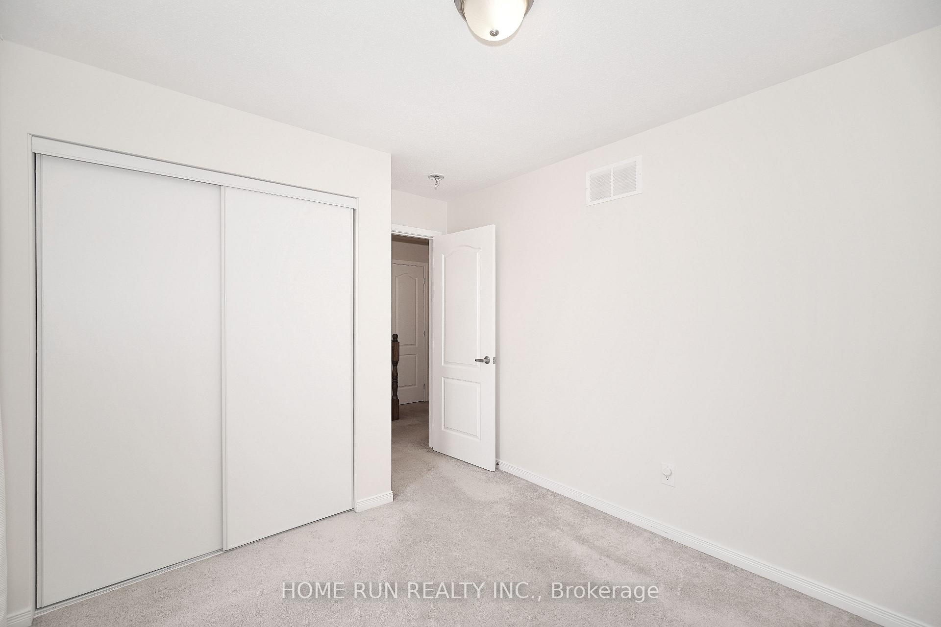 Photo 16 of 224 Don Brown Private, Ottawa, Kanata - Emerald Meadows/Trailwest — HOMEH