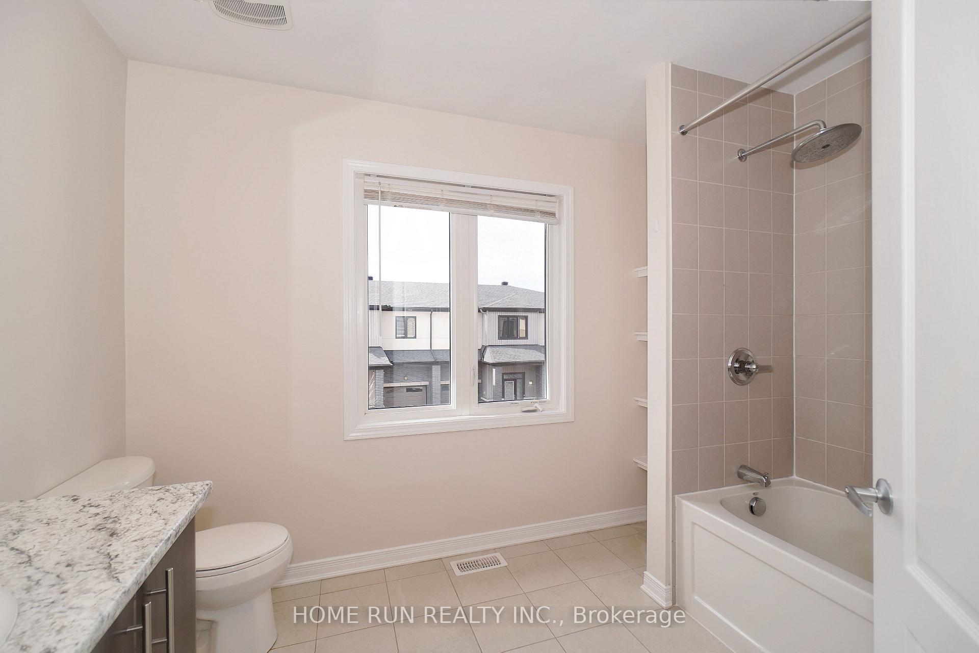 Photo 33 of 224 Don Brown Private, Ottawa, Kanata - Emerald Meadows/Trailwest — HOMEH