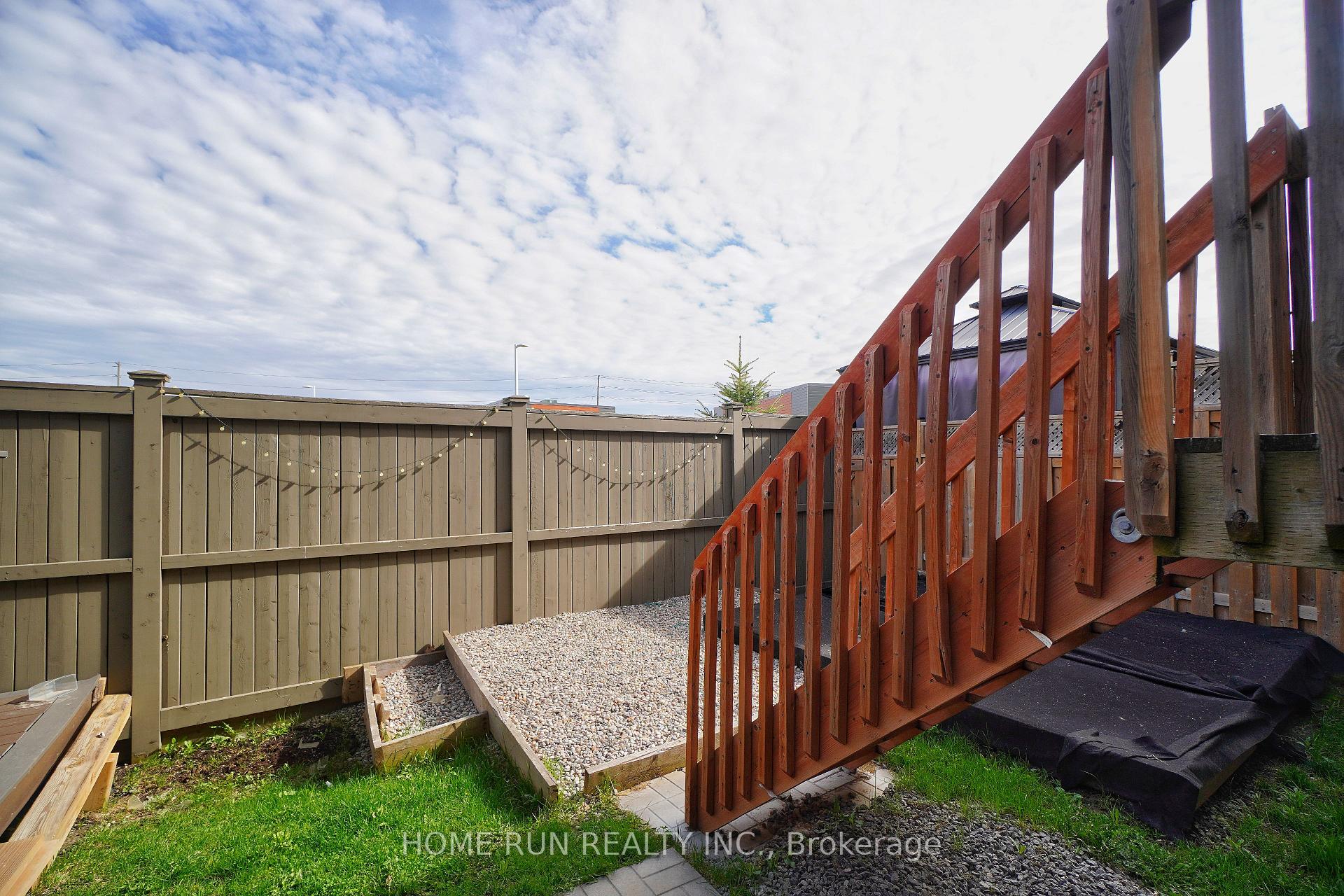 Photo 31 of 224 Don Brown Private, Ottawa, Kanata - Emerald Meadows/Trailwest — HOMEH