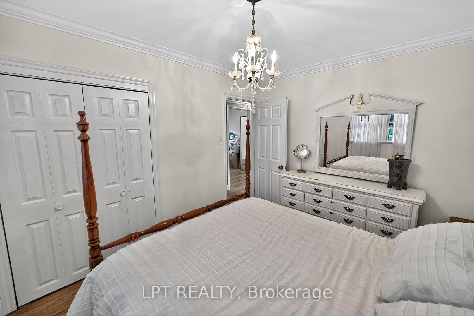Photo 14 of 804 Beech Street W, Whitby, Downtown Whitby — HOMEH