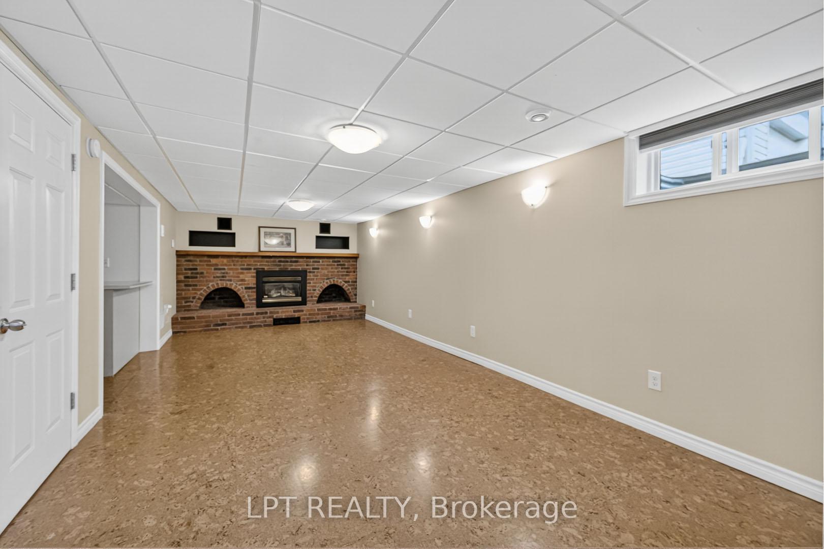 Photo 27 of 804 Beech Street W, Whitby, Downtown Whitby — HOMEH