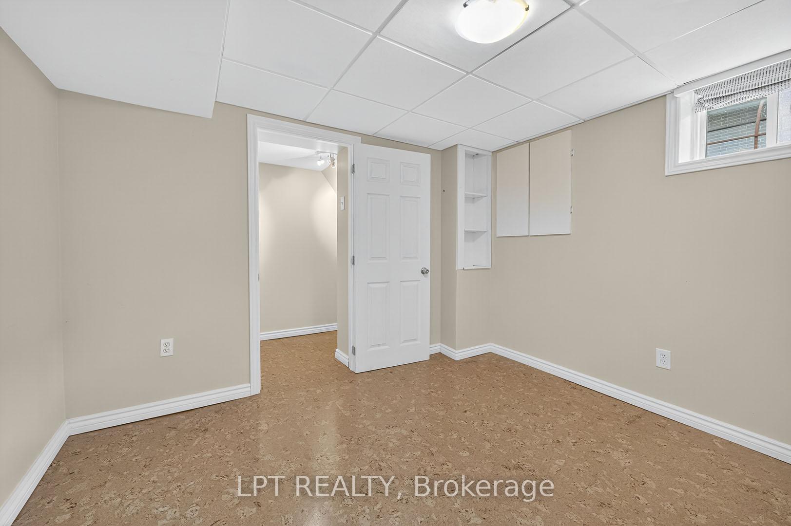 Photo 19 of 804 Beech Street W, Whitby, Downtown Whitby — HOMEH