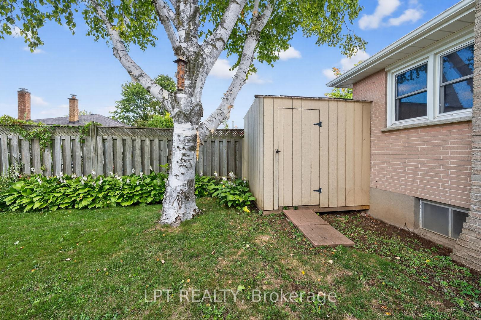 Photo 36 of 804 Beech Street W, Whitby, Downtown Whitby — HOMEH