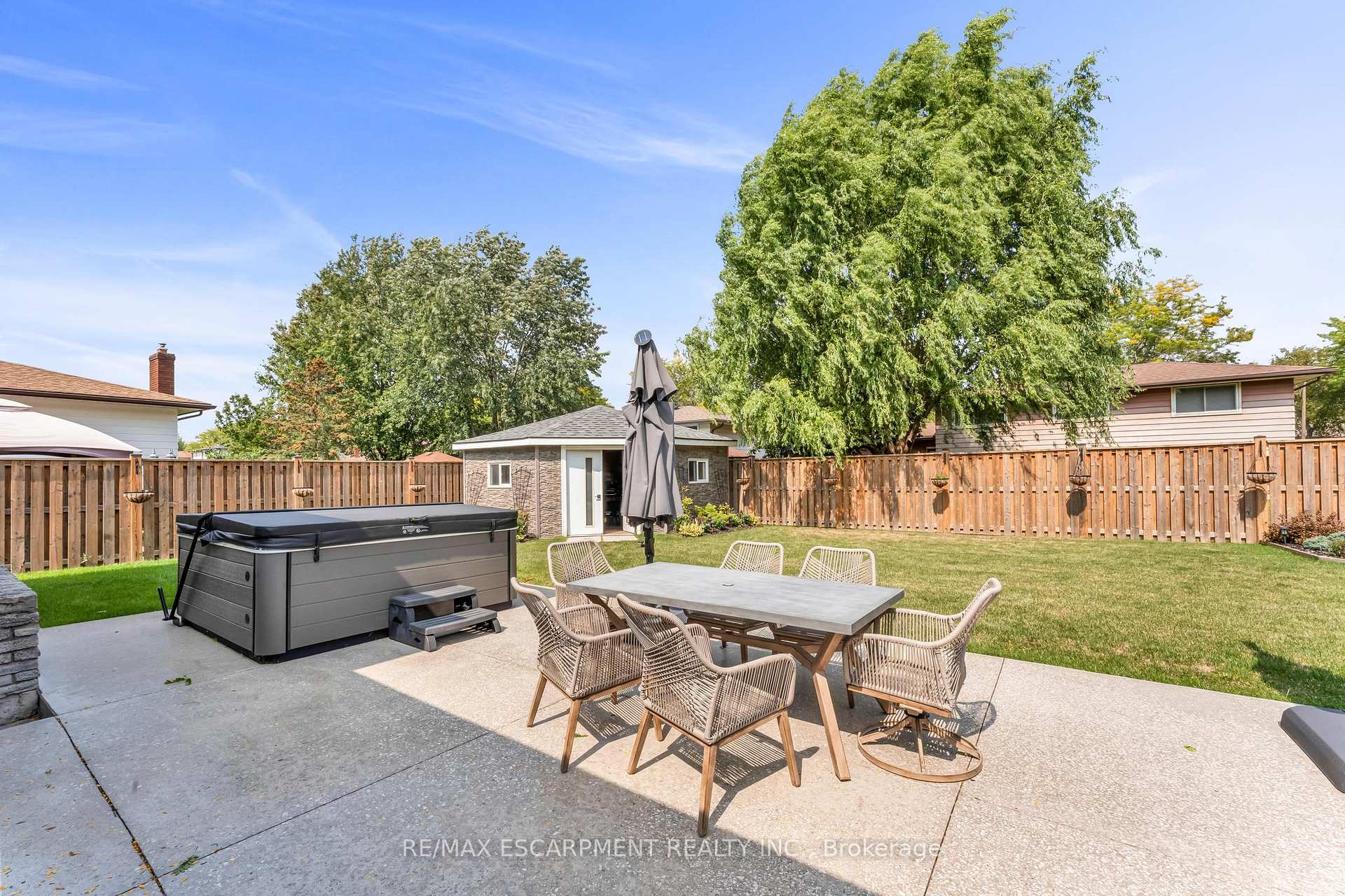 Photo 36 of 7119 Brian Crescent, Niagara Falls, Casey — HOMEH