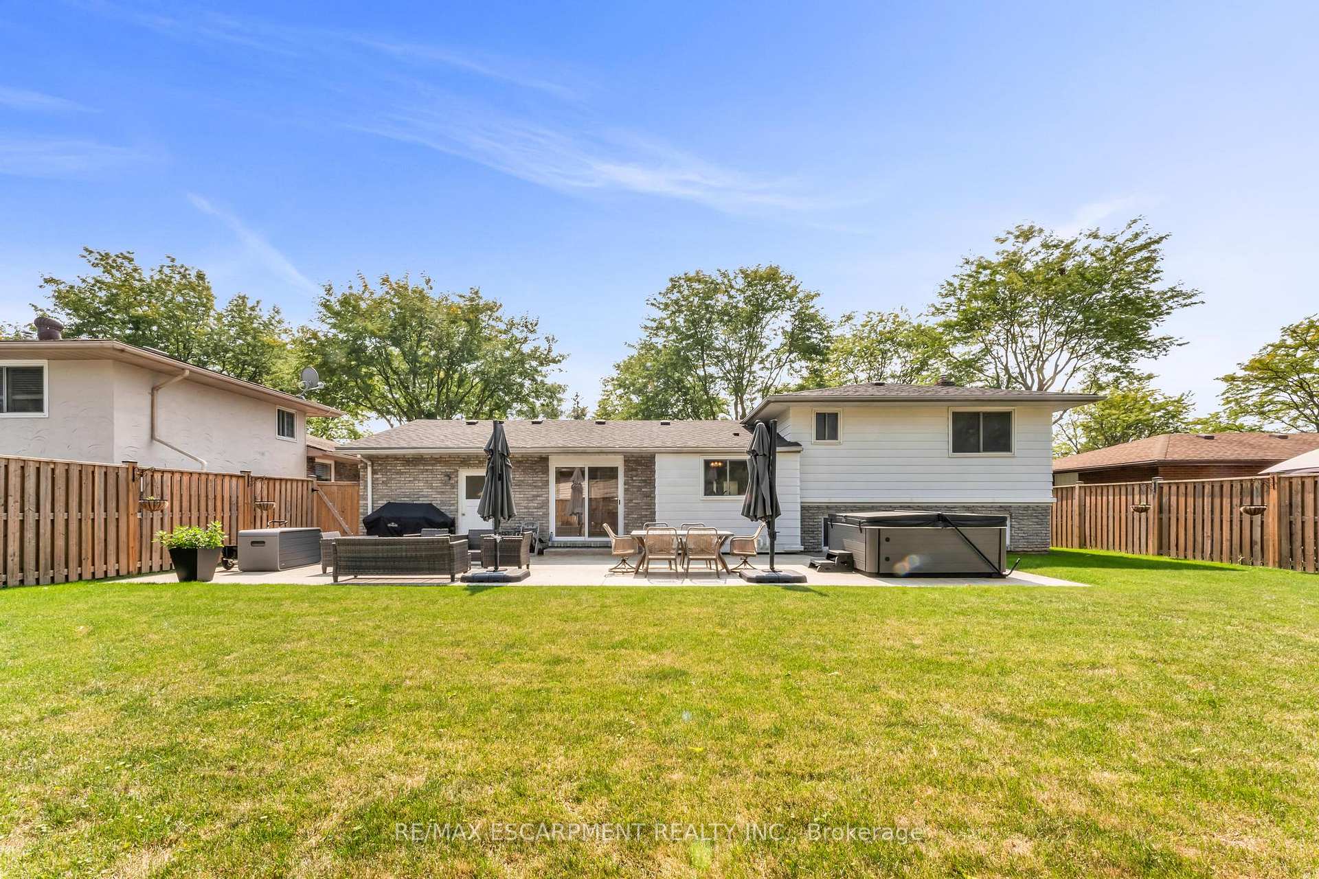 Photo 38 of 7119 Brian Crescent, Niagara Falls, Casey — HOMEH
