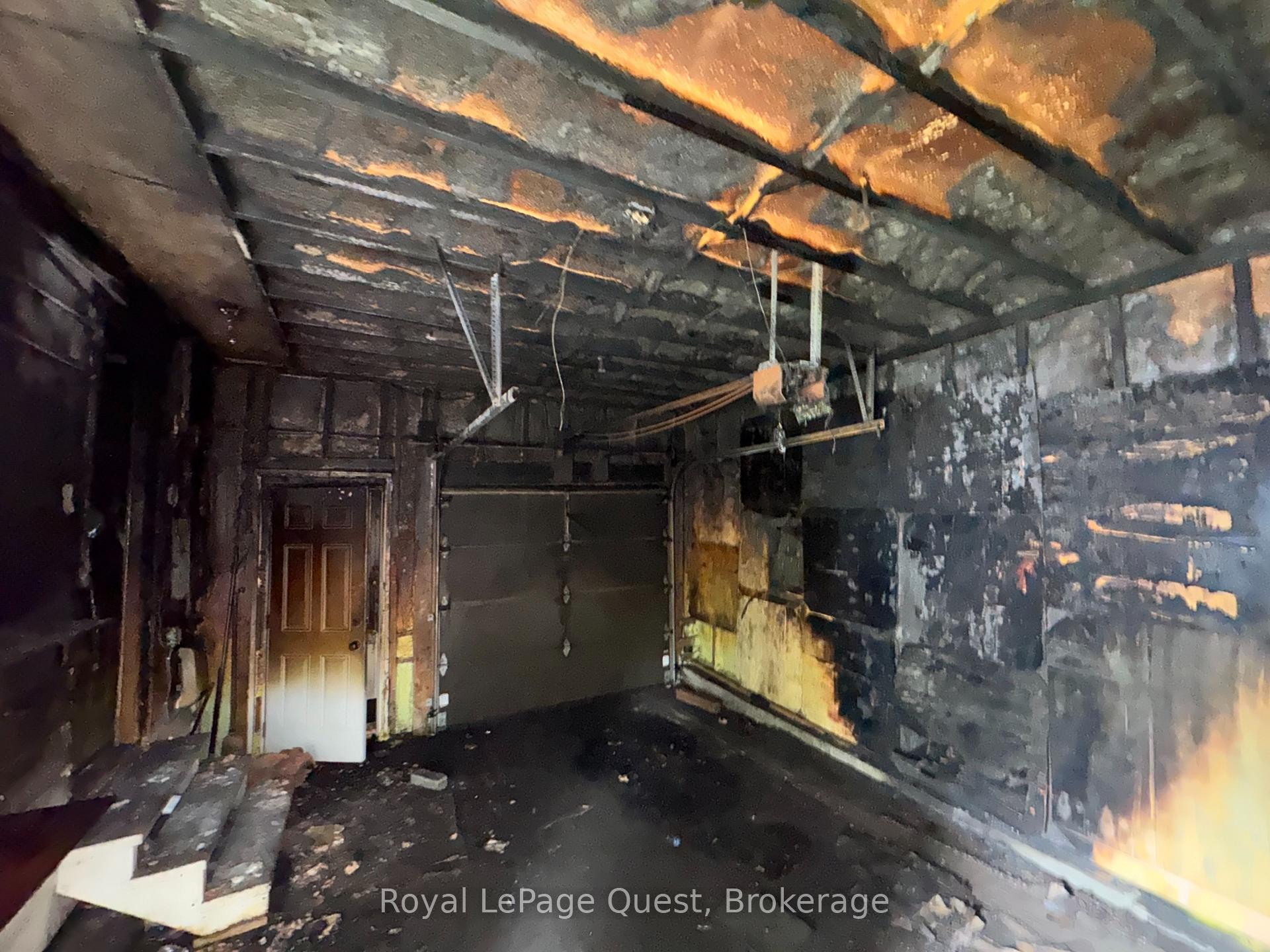Photo 7 of 231 Barnett Avenue, Midland — HOMEH