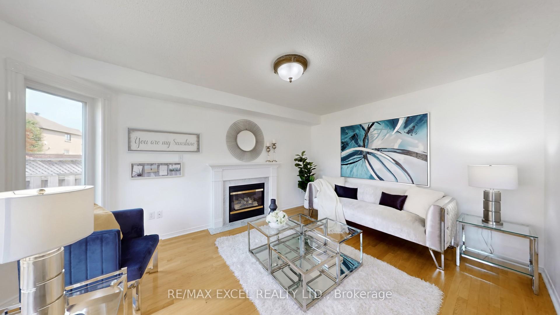 Photo 12 of 8 Macklin Street, Markham, Middlefield — HOMEH