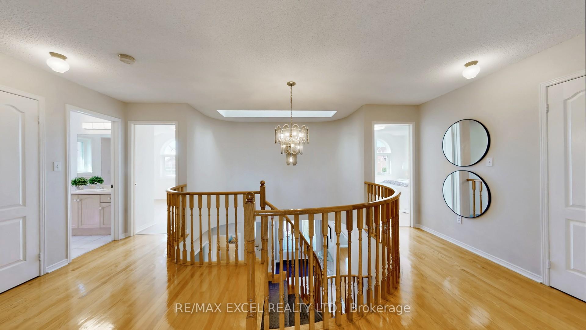 Photo 21 of 8 Macklin Street, Markham, Middlefield — HOMEH