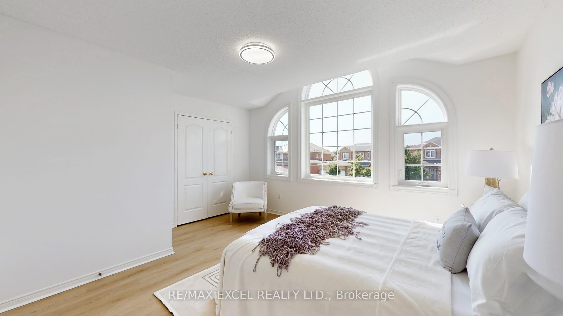 Photo 34 of 8 Macklin Street, Markham, Middlefield — HOMEH