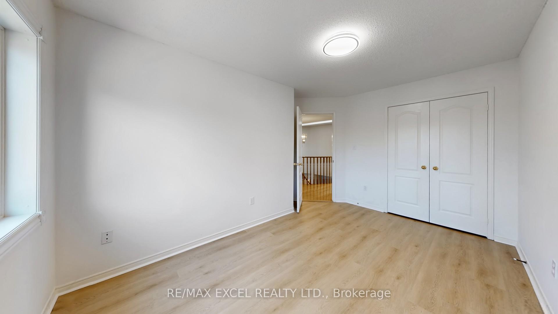 Photo 32 of 8 Macklin Street, Markham, Middlefield — HOMEH