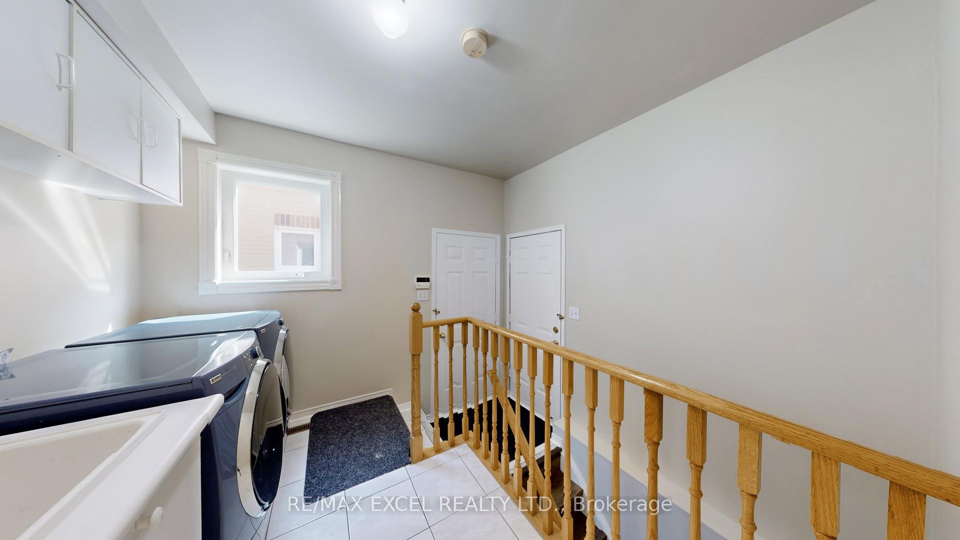 Photo 36 of 8 Macklin Street, Markham, Middlefield — HOMEH