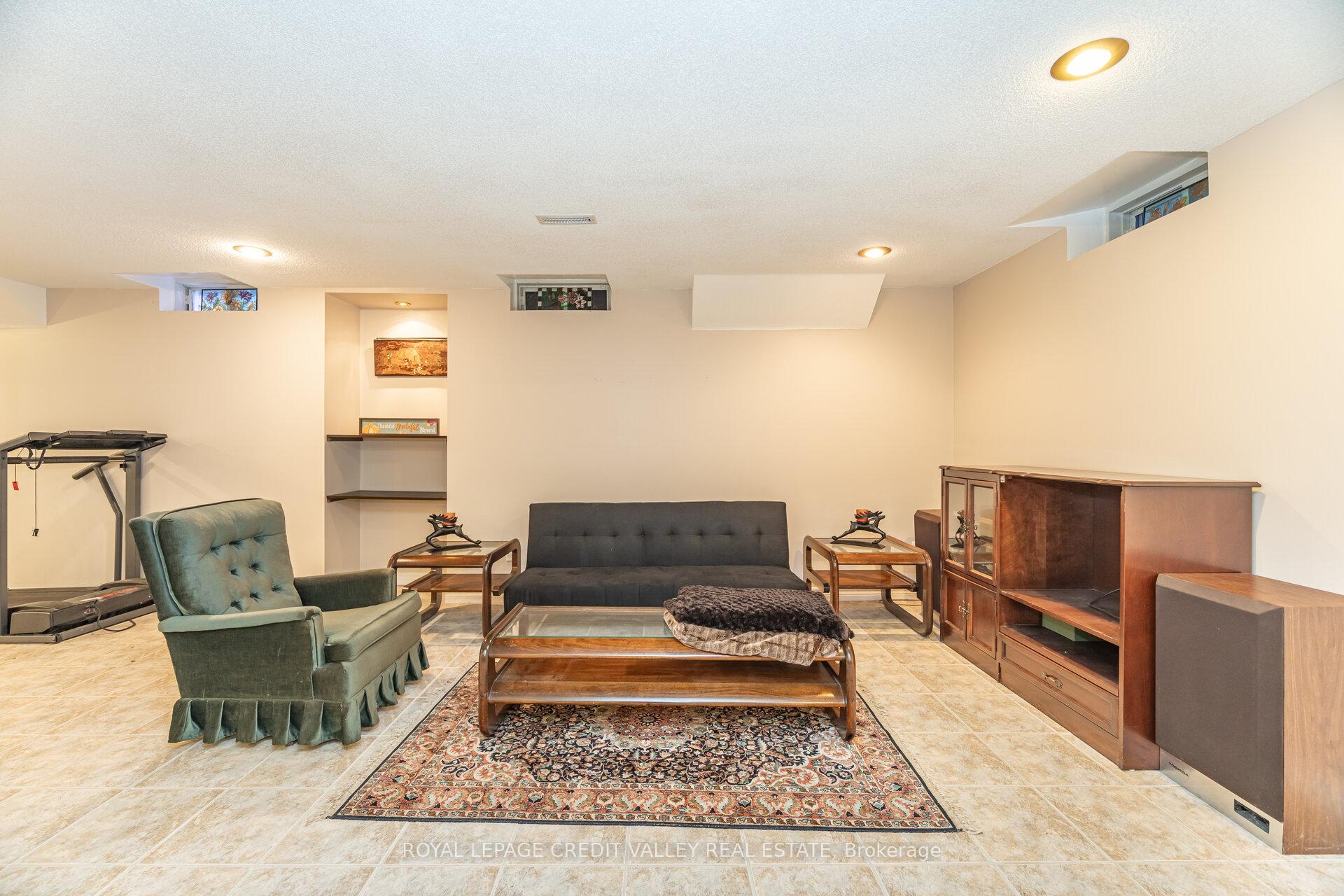 Photo 30 of 91 Trailside Walk, Brampton, Bramalea North Industrial — HOMEH