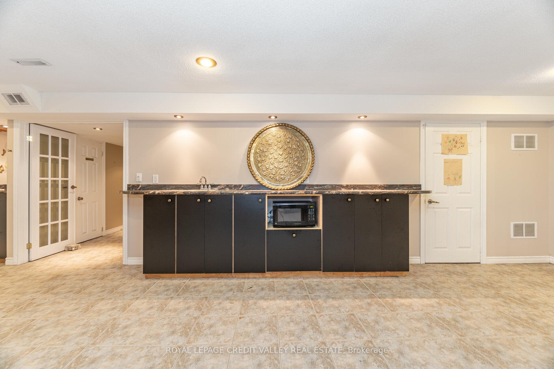 Photo 29 of 91 Trailside Walk, Brampton, Bramalea North Industrial — HOMEH