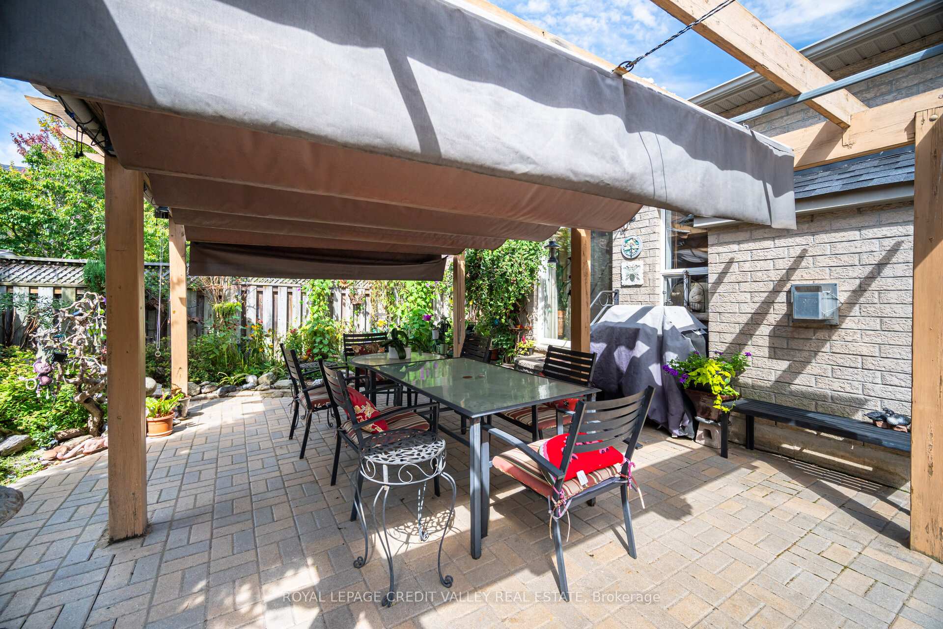 Photo 40 of 91 Trailside Walk, Brampton, Bramalea North Industrial — HOMEH