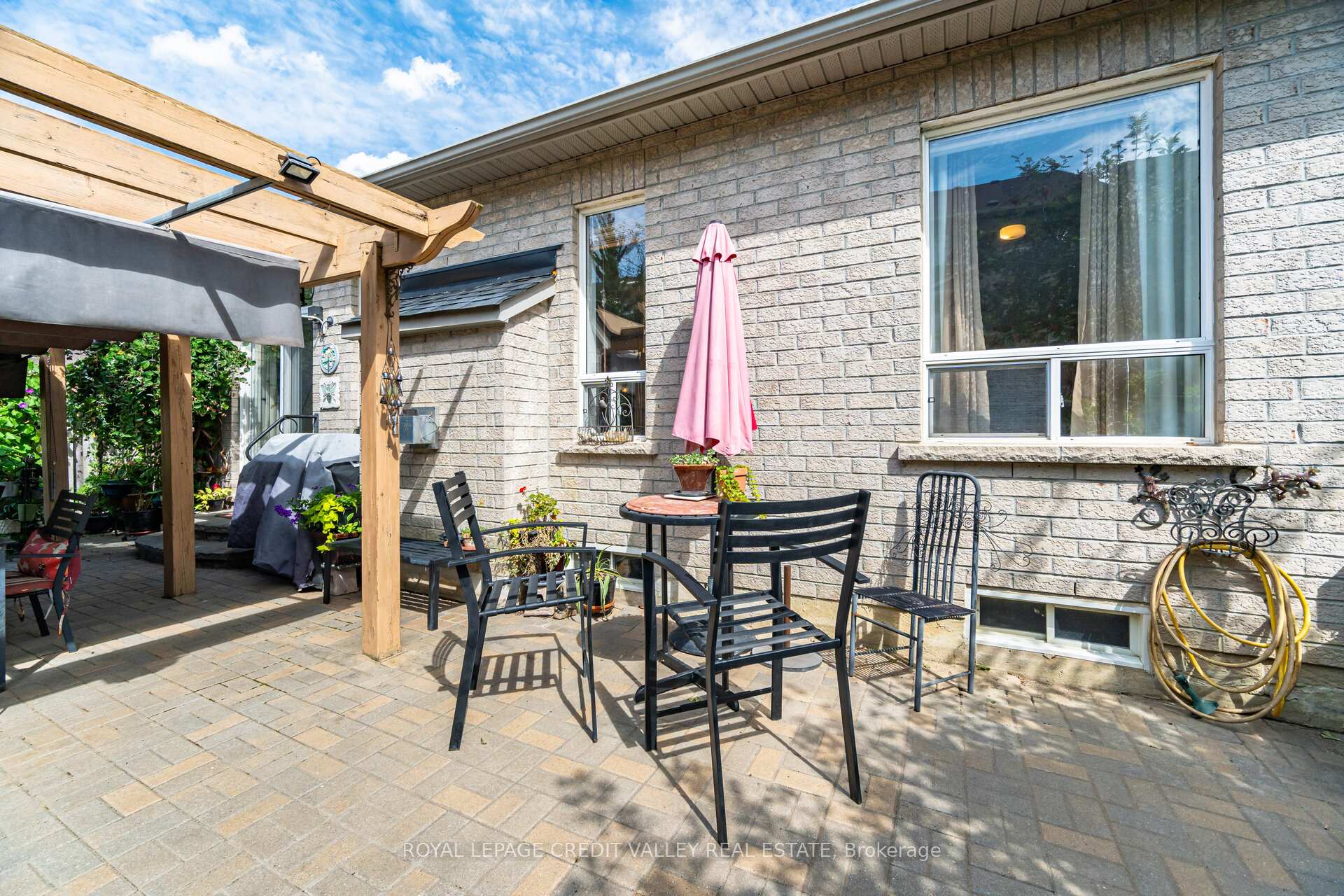 Photo 43 of 91 Trailside Walk, Brampton, Bramalea North Industrial — HOMEH