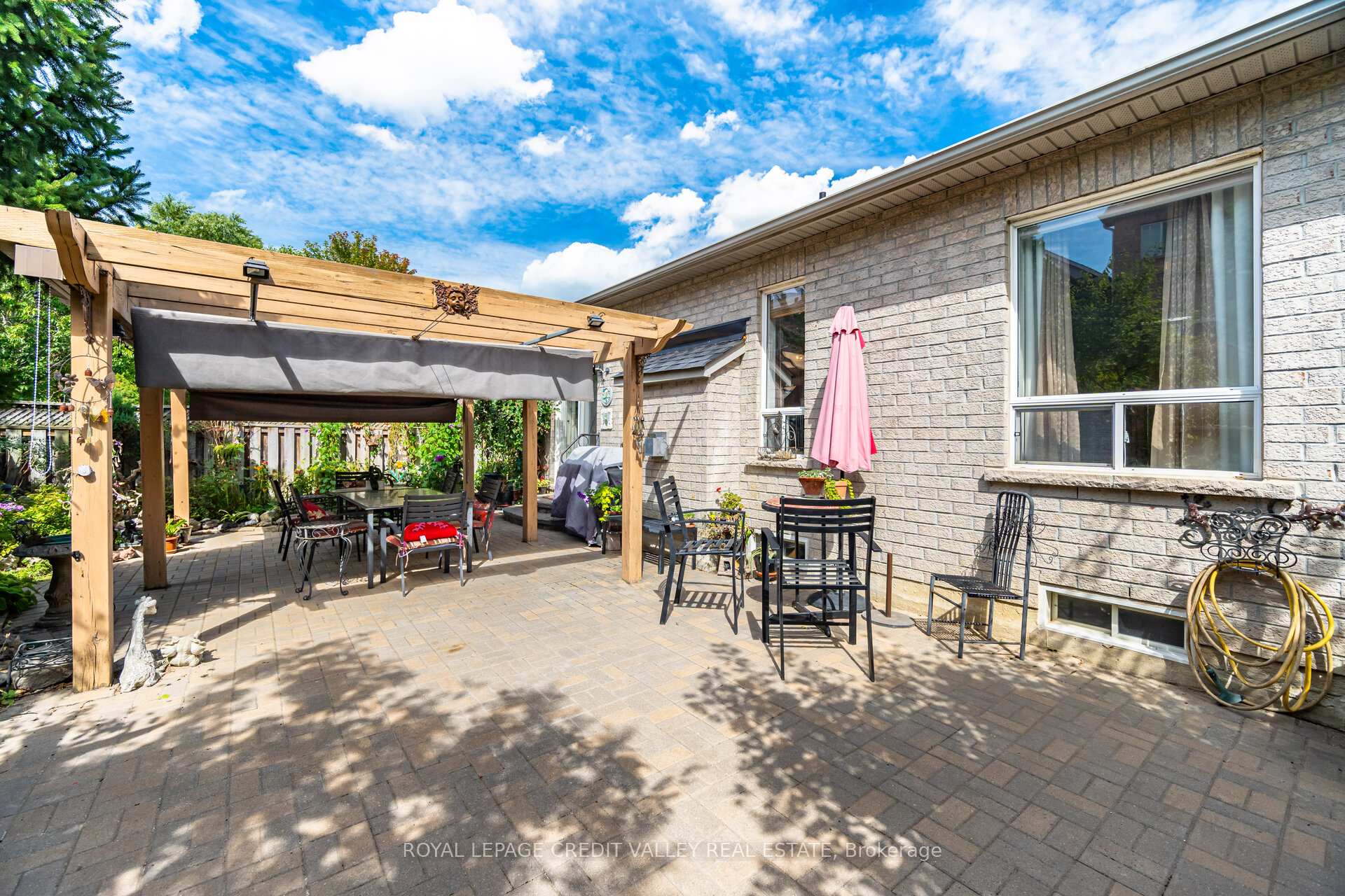 Photo 47 of 91 Trailside Walk, Brampton, Bramalea North Industrial — HOMEH