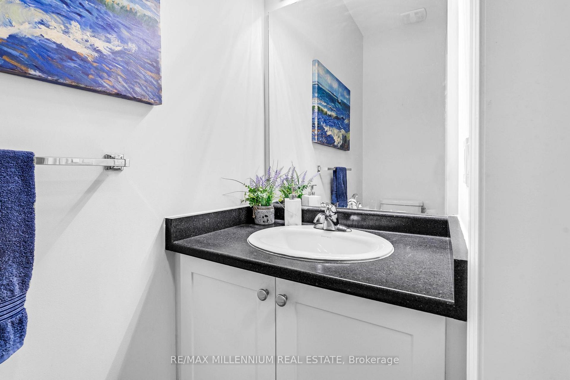 Photo 25 of 45 Bellagio Avenue, Hamilton, Stoney Creek Mountain — HOMEH