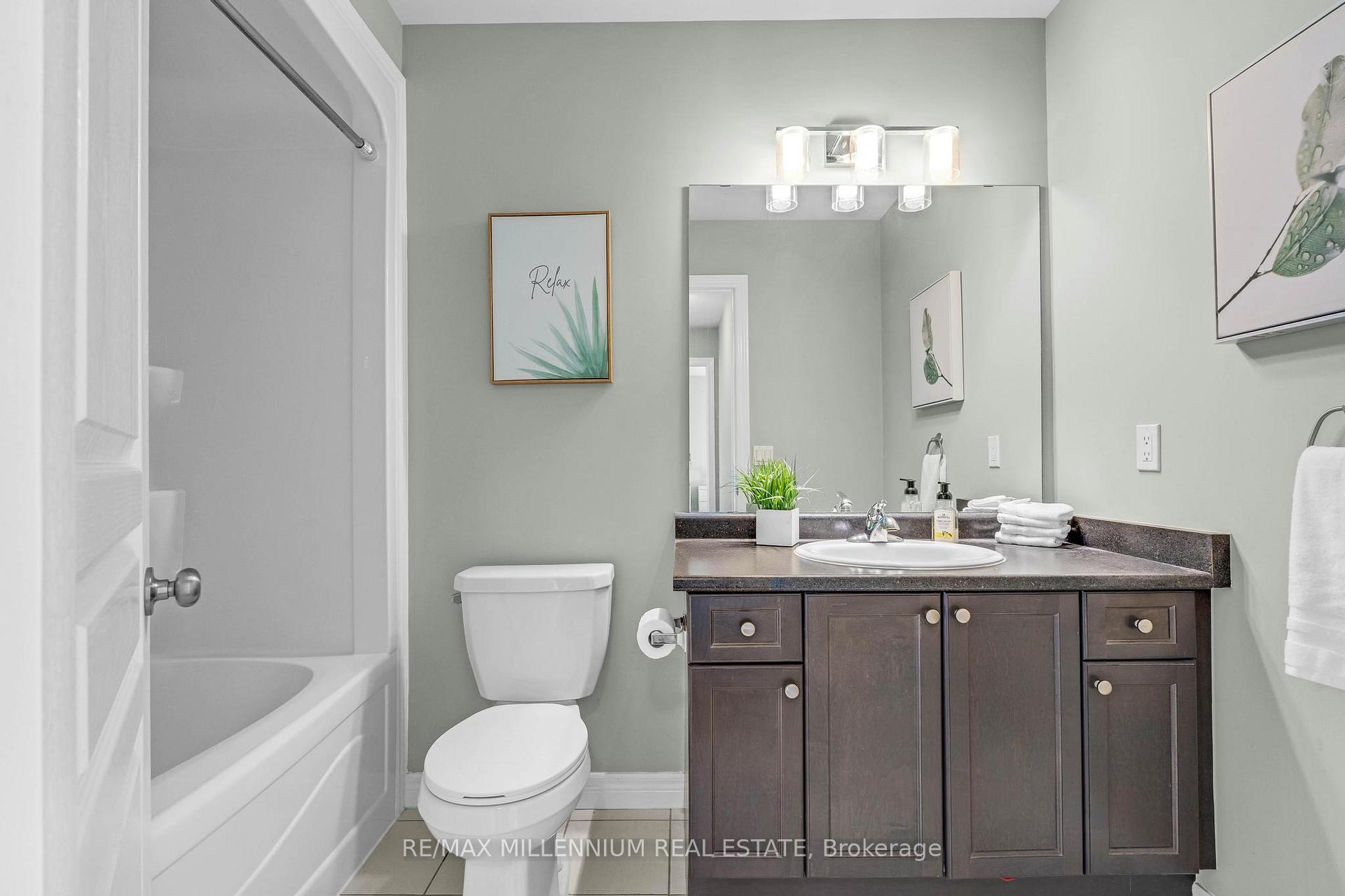 Photo 11 of 45 Bellagio Avenue, Hamilton, Stoney Creek Mountain — HOMEH