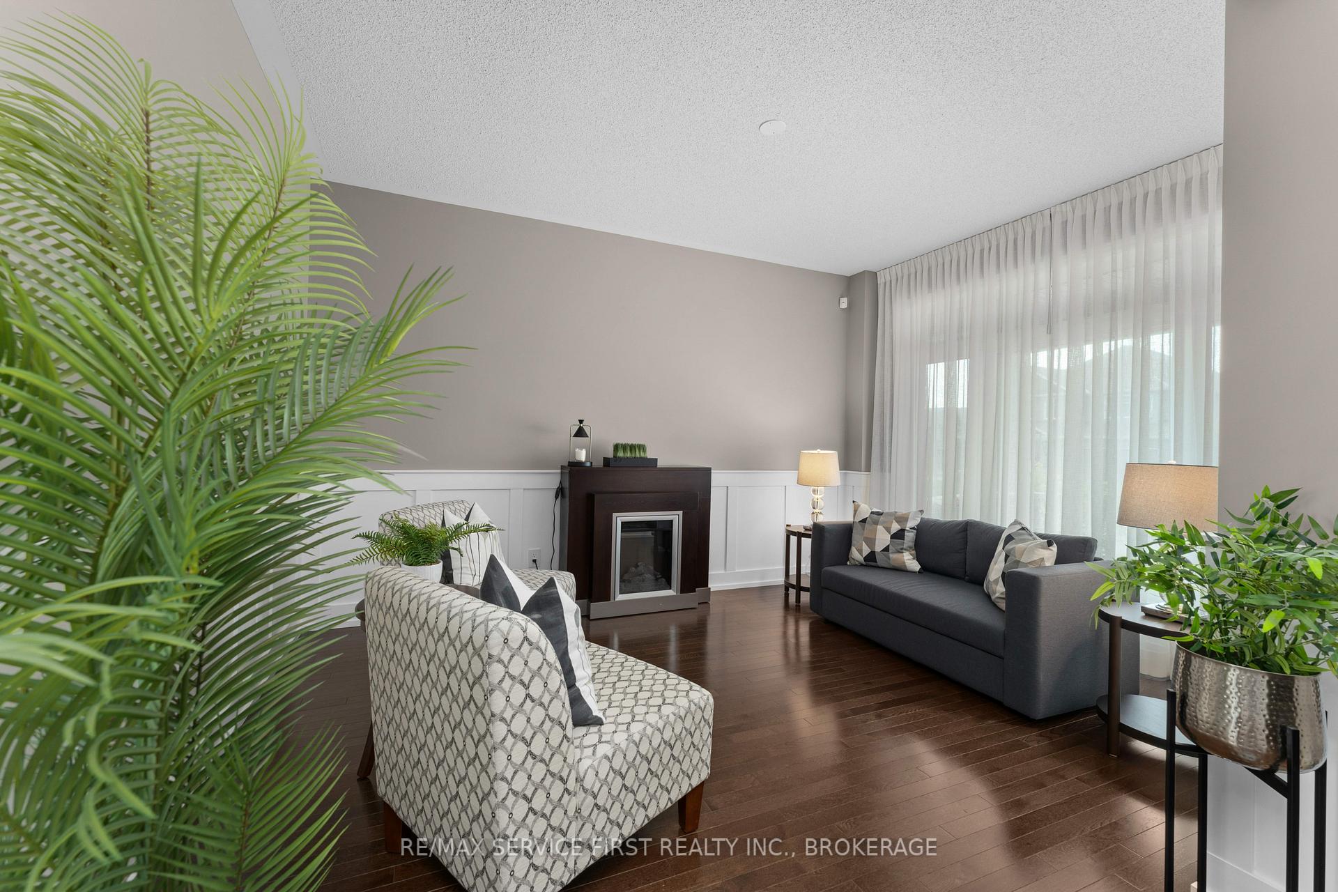 Photo 3 of 1134 Escala Crescent, Kingston, City Northwest — HOMEH