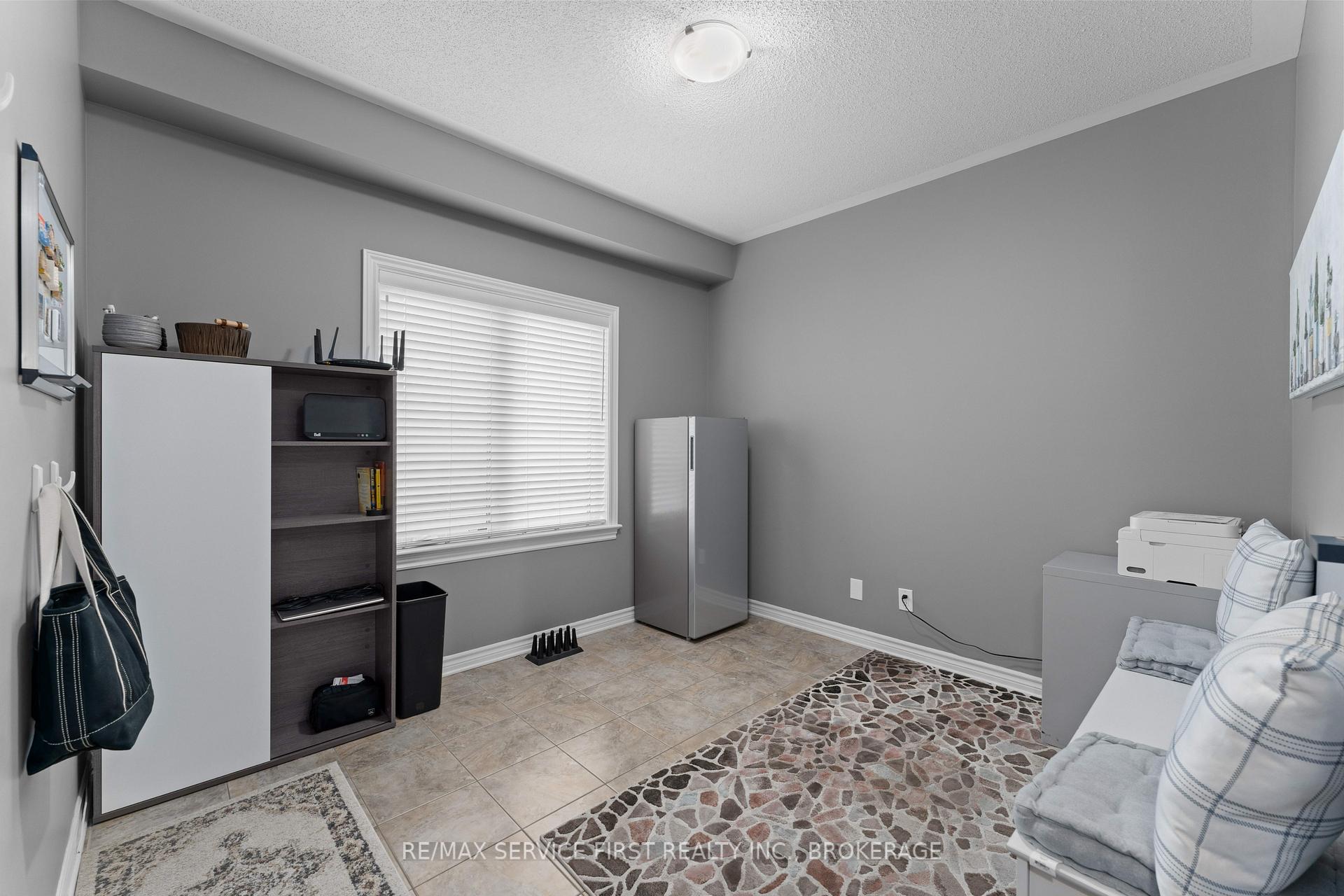 Photo 4 of 1134 Escala Crescent, Kingston, City Northwest — HOMEH
