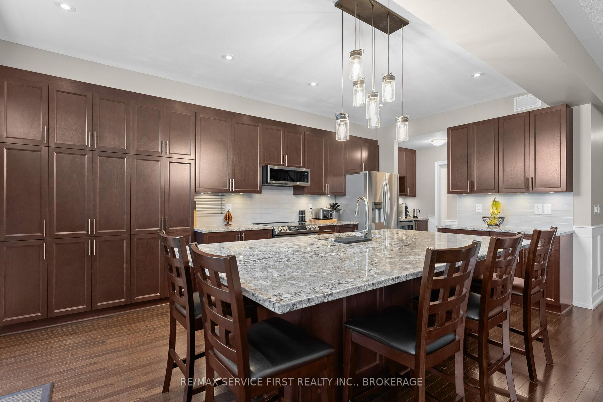 Photo 11 of 1134 Escala Crescent, Kingston, City Northwest — HOMEH