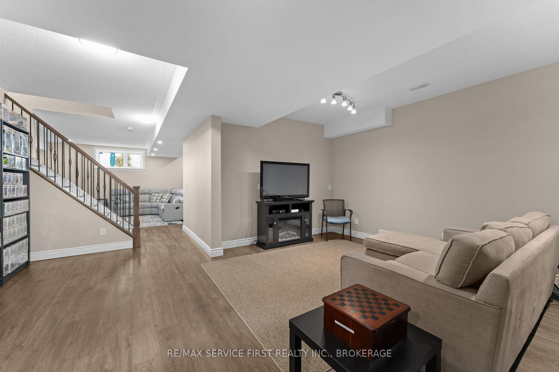 Photo 44 of 1134 Escala Crescent, Kingston, City Northwest — HOMEH