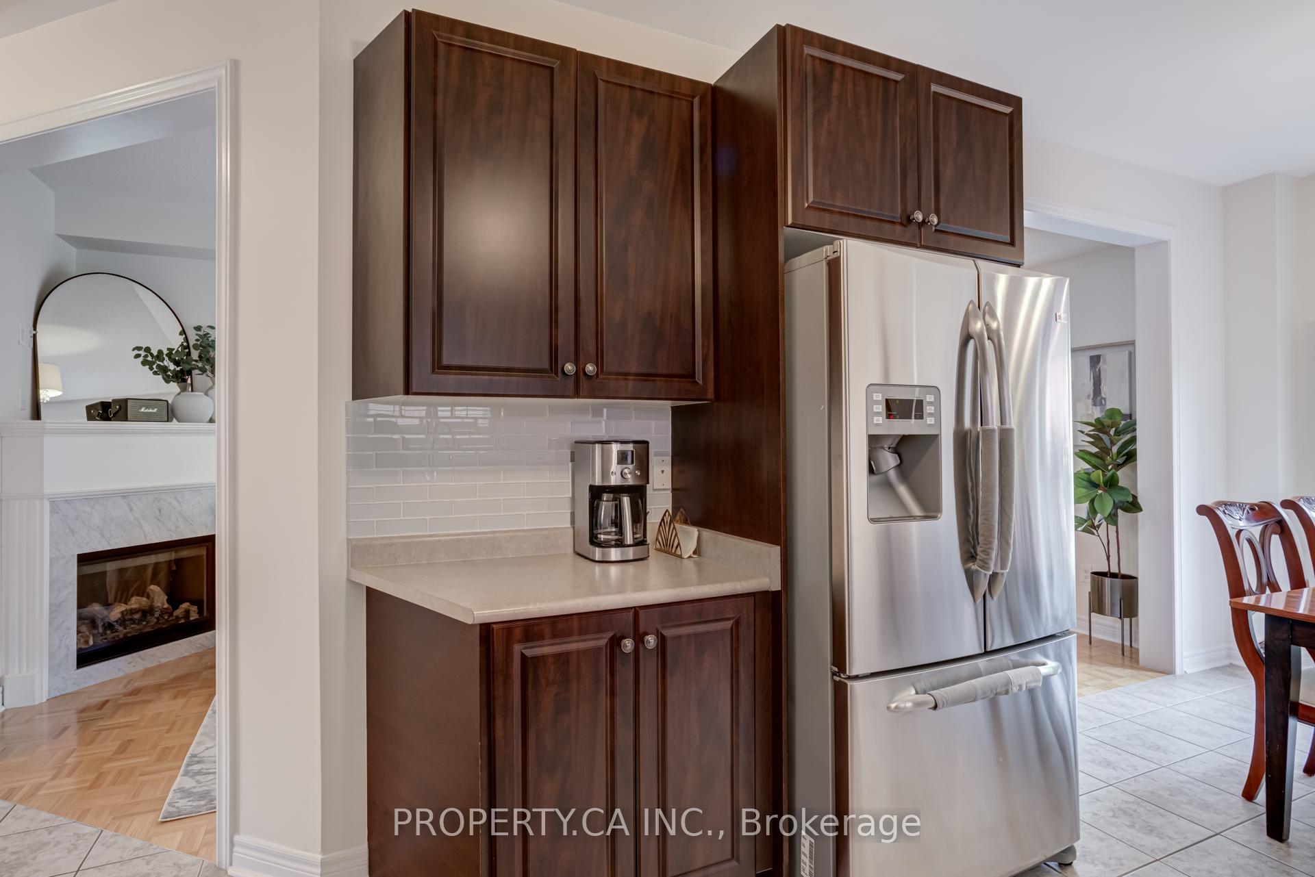 Photo 25 of 35 Canyon Gate Crescent, Vaughan, Rural Vaughan — HOMEH