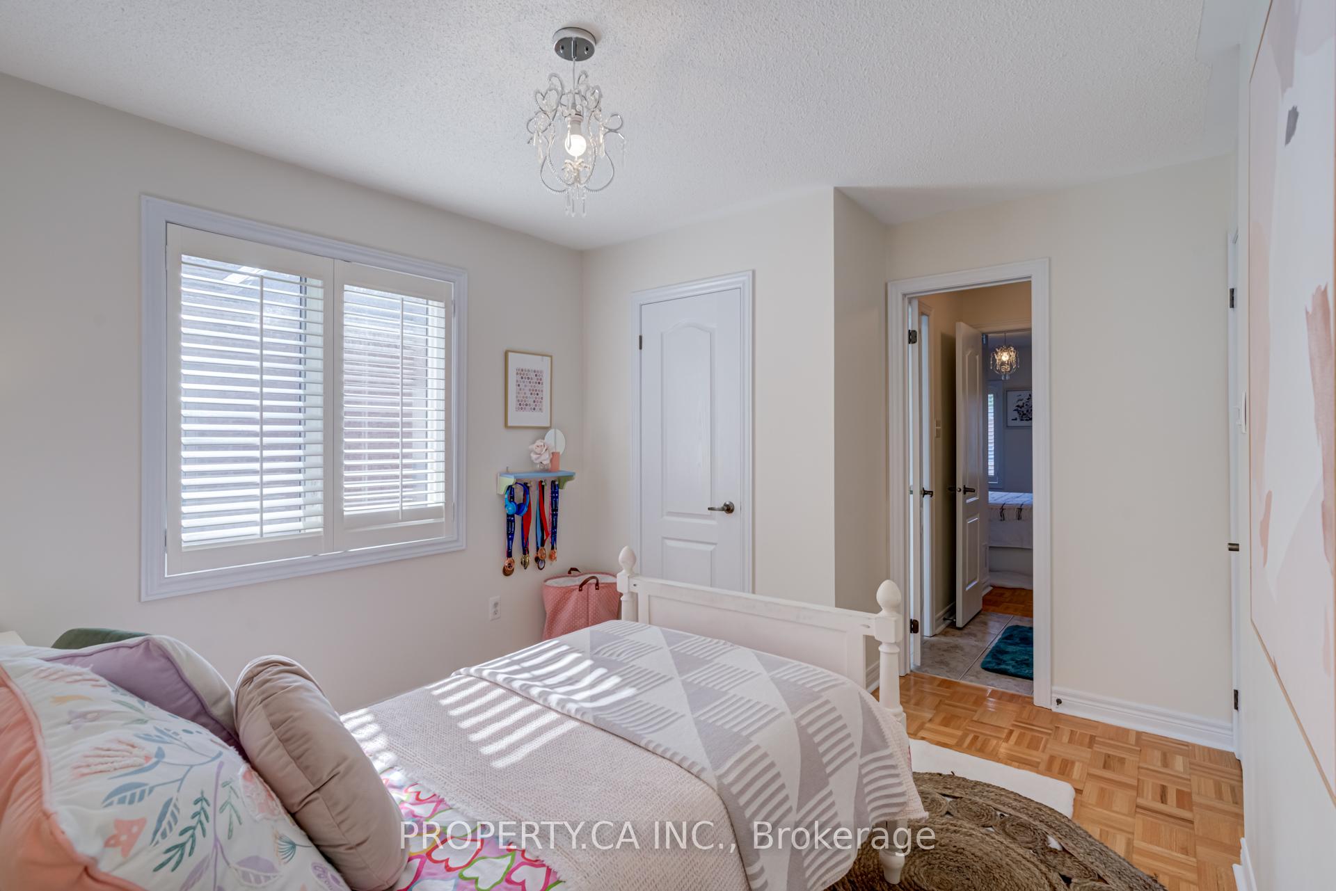 Photo 44 of 35 Canyon Gate Crescent, Vaughan, Rural Vaughan — HOMEH