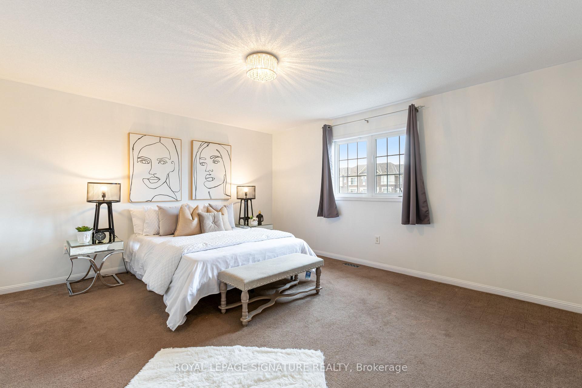 Photo 12 of 27 Lunney Crescent, Clarington, Bowmanville — HOMEH