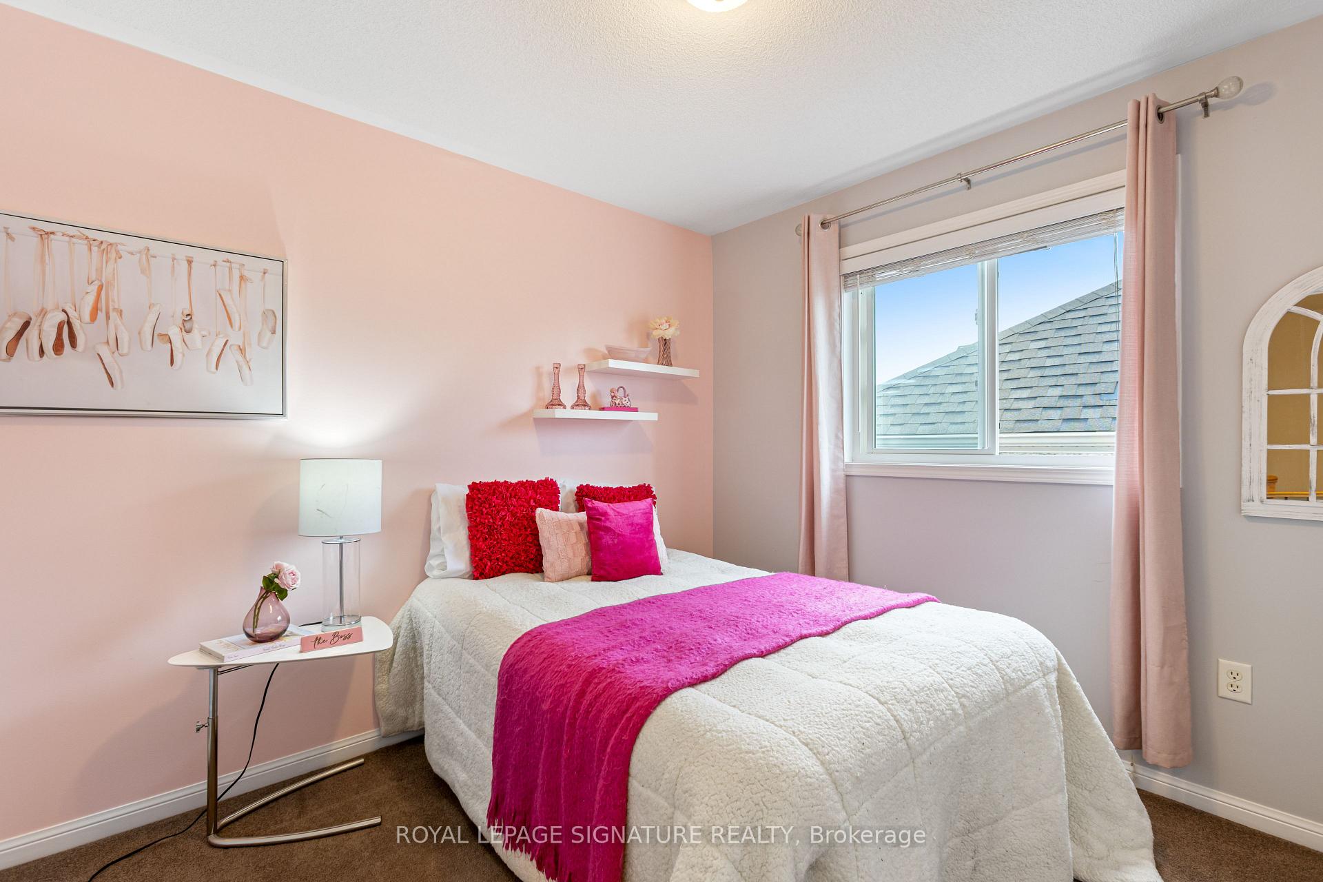 Photo 20 of 27 Lunney Crescent, Clarington, Bowmanville — HOMEH