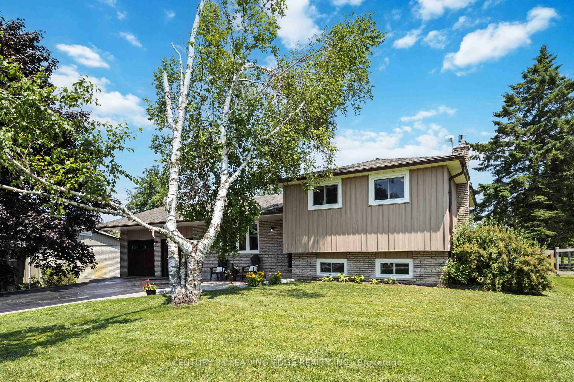Photo 3 of 11729 Regional Rd 1, Uxbridge, Rural Uxbridge — HOMEH