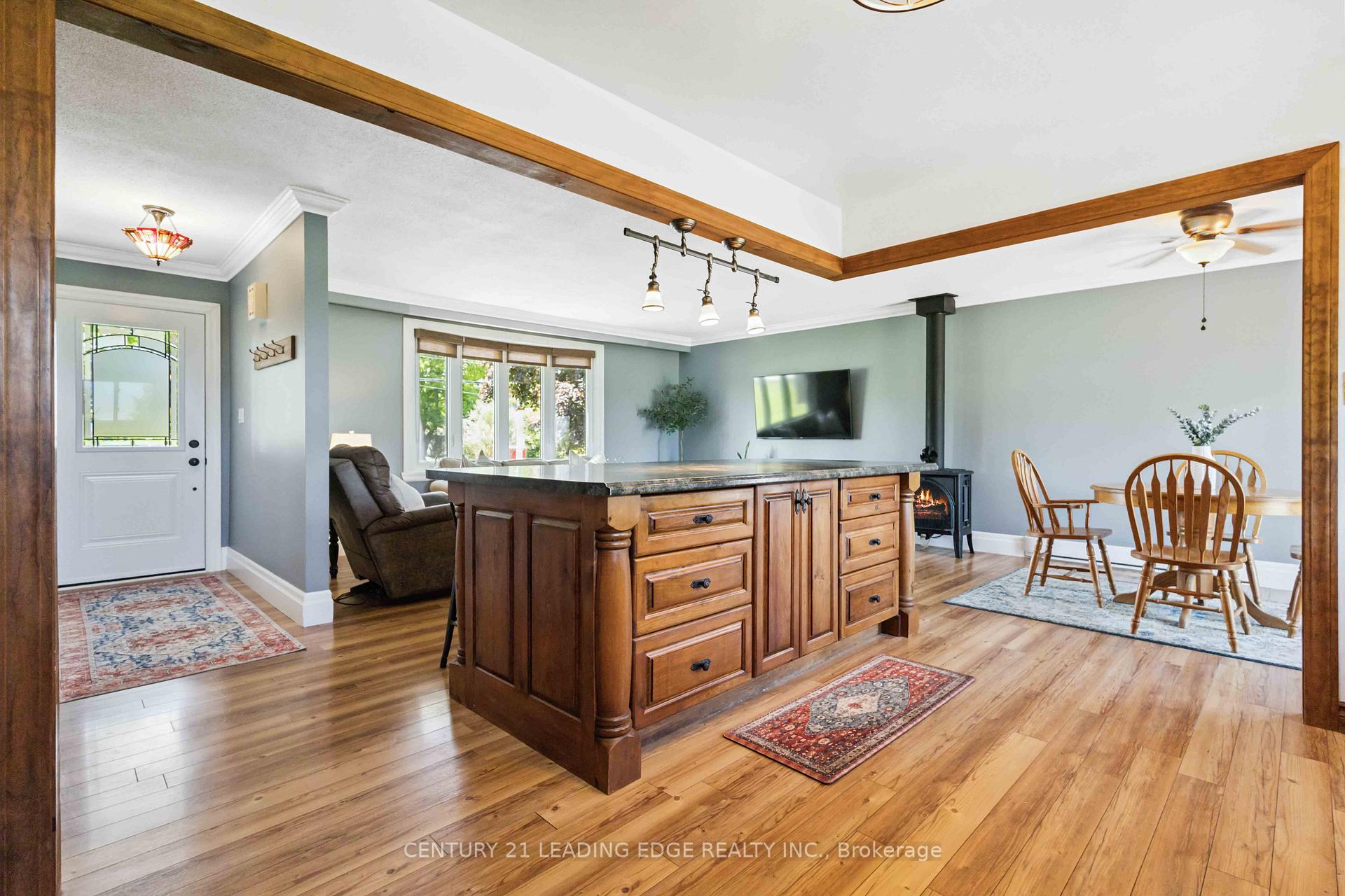 Photo 5 of 11729 Regional Rd 1, Uxbridge, Rural Uxbridge — HOMEH