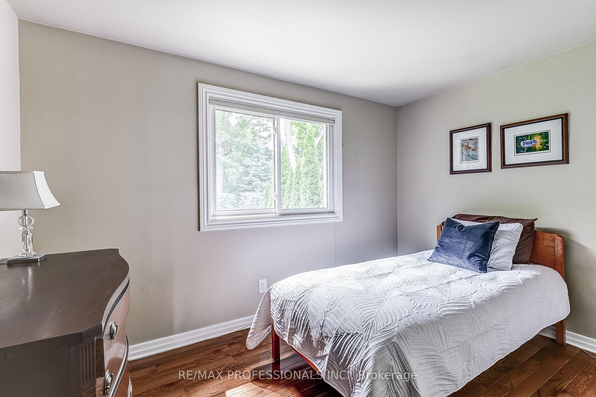 Photo 64 of 21 Birch Court, Aurora, Aurora Village — HOMEH