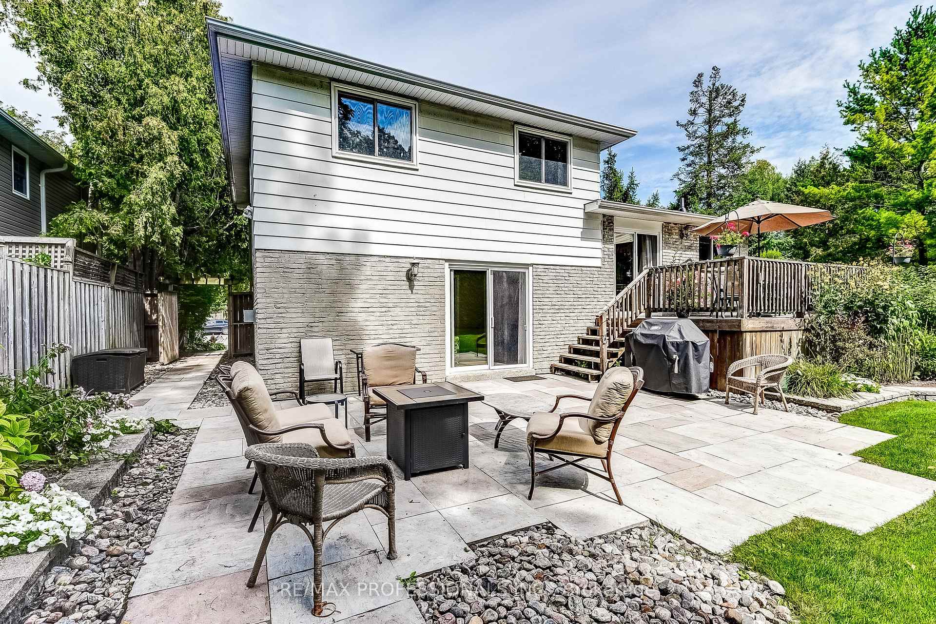 Photo 80 of 21 Birch Court, Aurora, Aurora Village — HOMEH