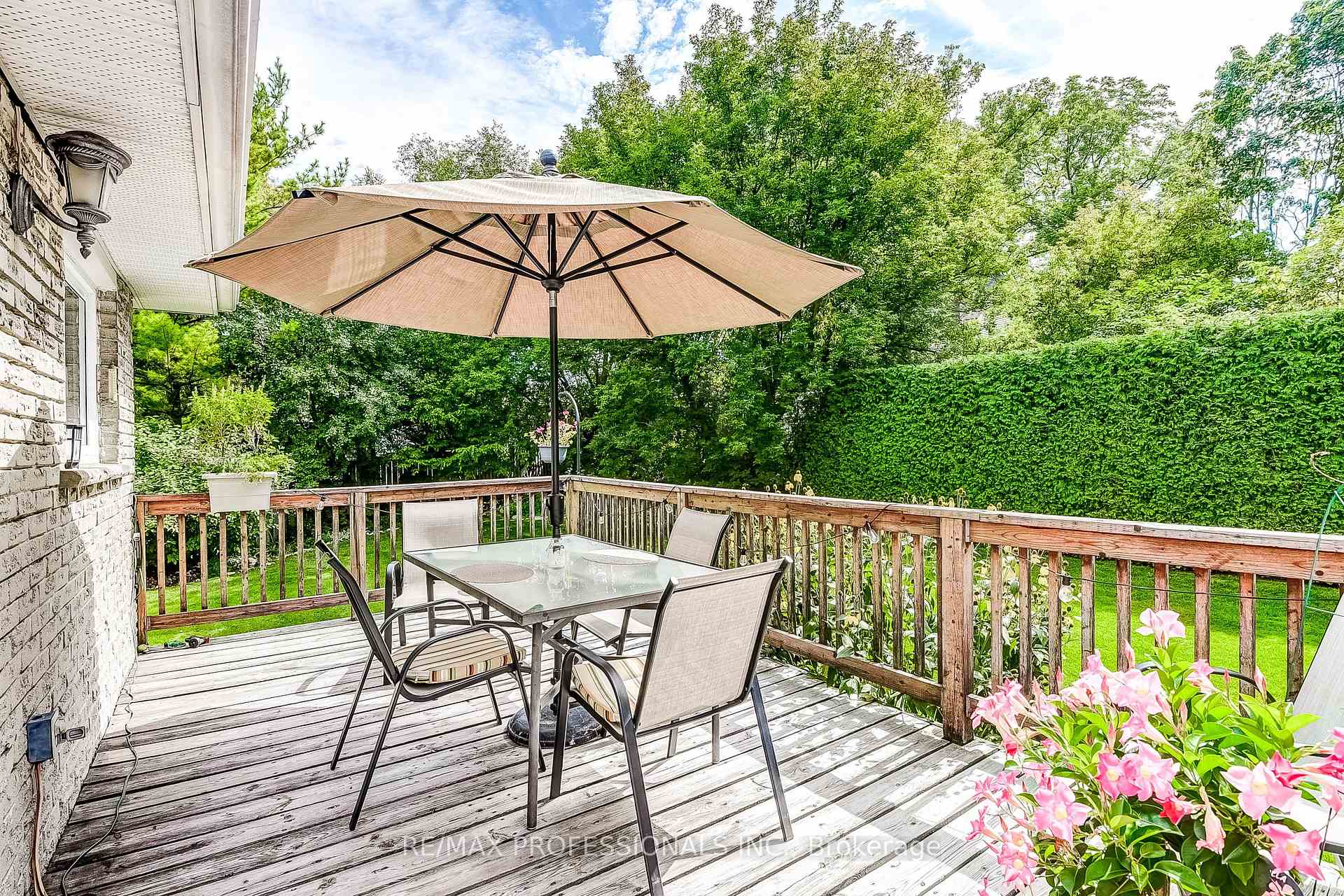 Photo 88 of 21 Birch Court, Aurora, Aurora Village — HOMEH