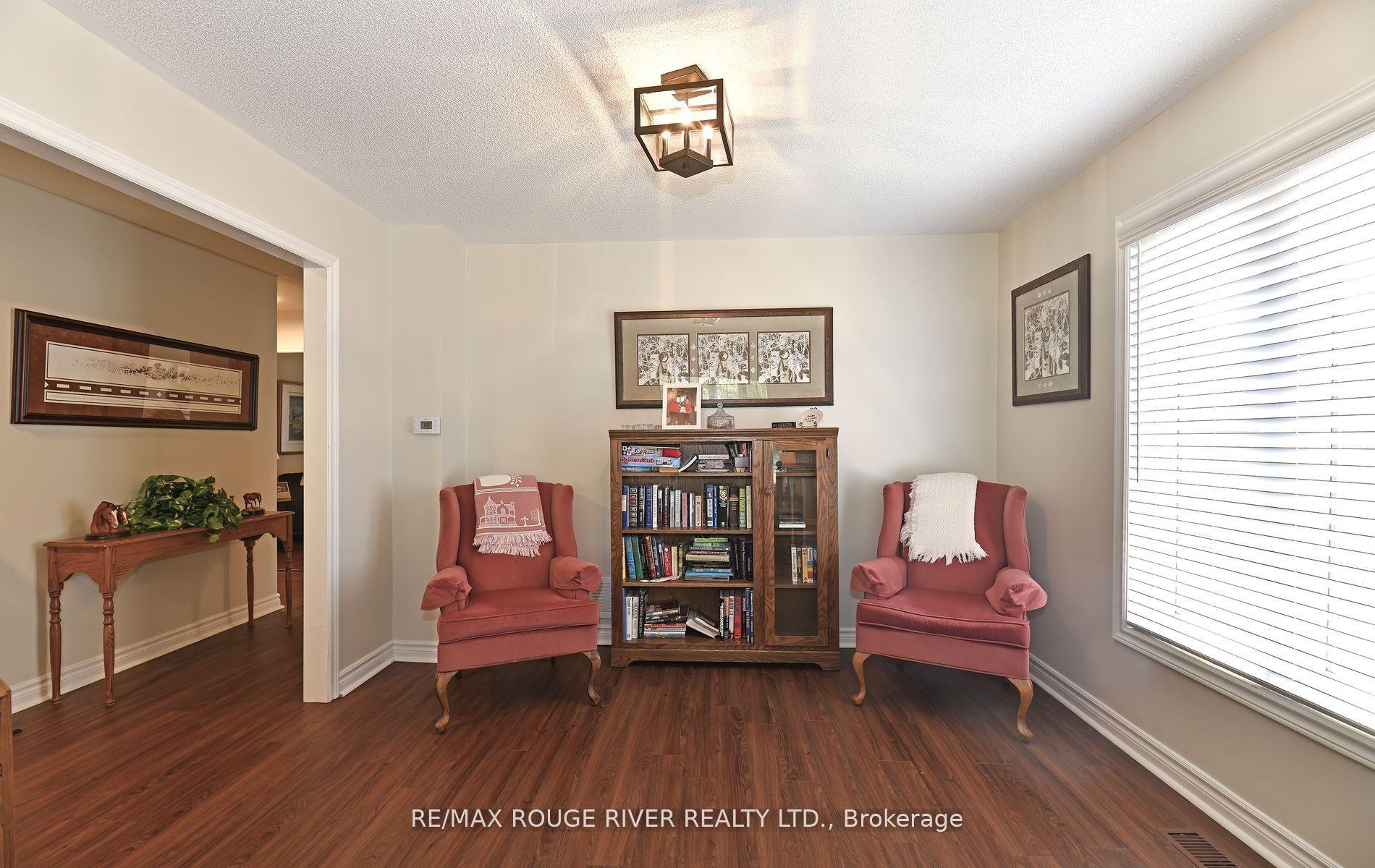 Photo 6 of 48 Enzo Crescent, Uxbridge — HOMEH