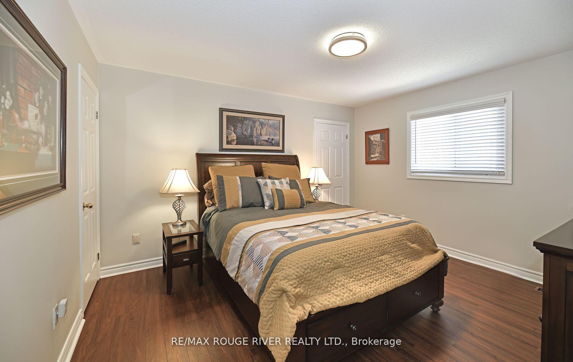 Photo 20 of 48 Enzo Crescent, Uxbridge — HOMEH