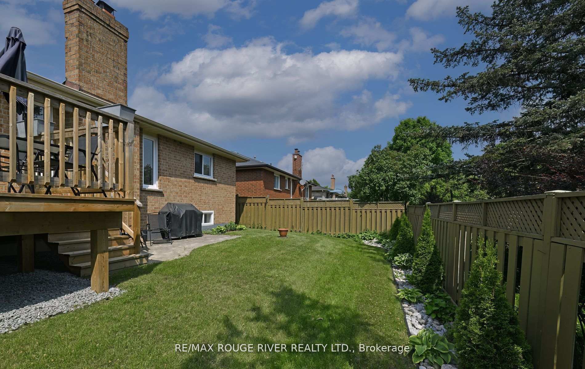 Photo 25 of 48 Enzo Crescent, Uxbridge — HOMEH