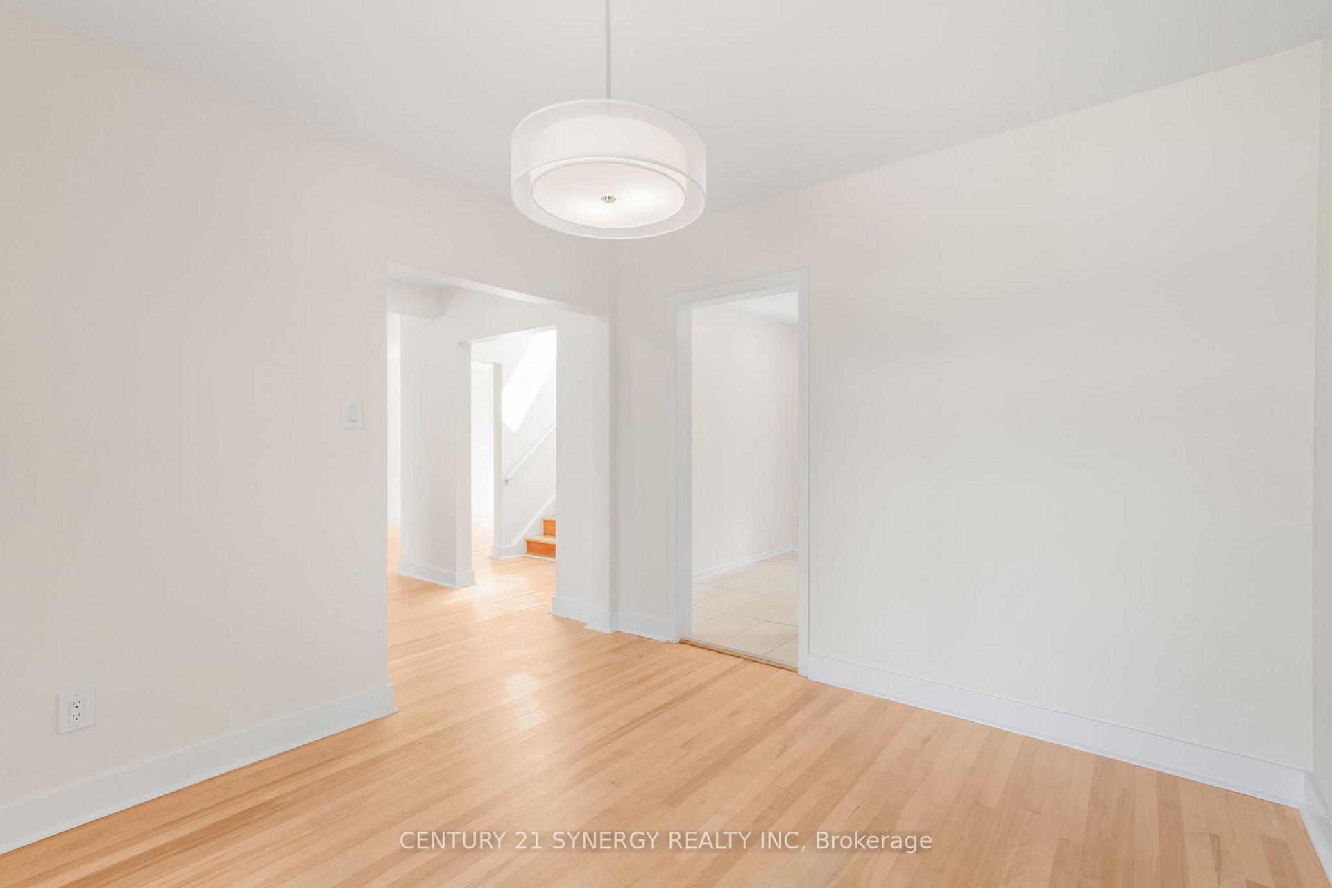 Photo 8 of 2170 Berwick Avenue, Ottawa, Bel Air Park — HOMEH