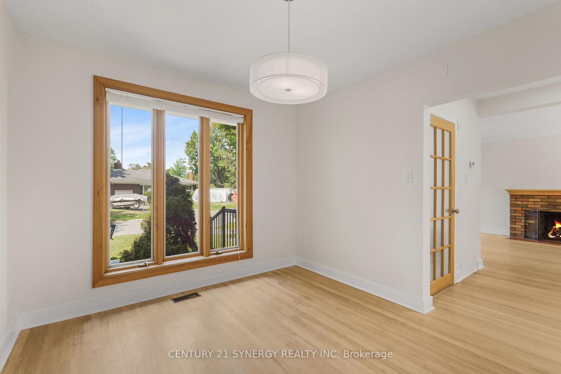 Photo 22 of 2170 Berwick Avenue, Ottawa, Bel Air Park — HOMEH