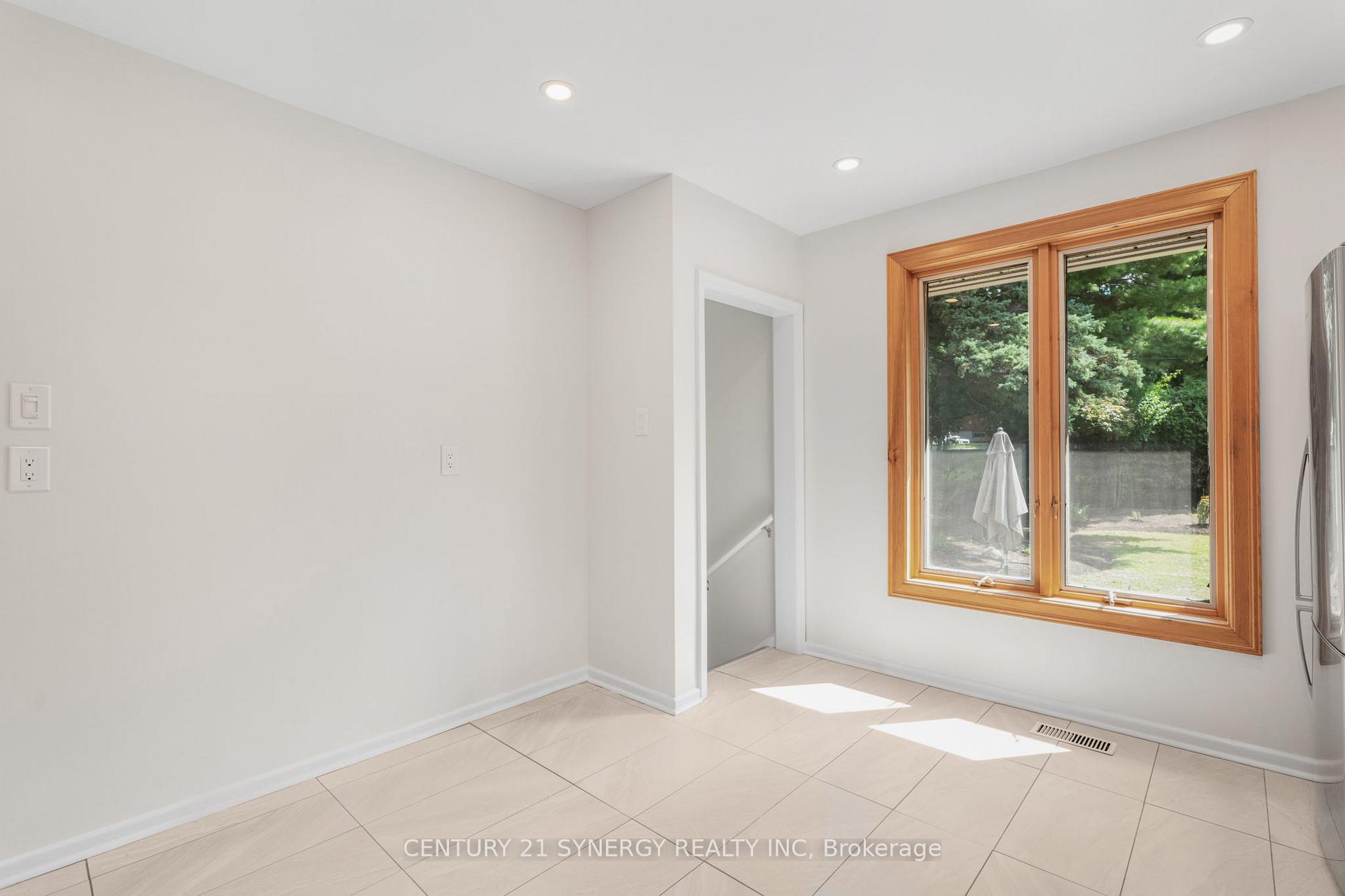 Photo 16 of 2170 Berwick Avenue, Ottawa, Bel Air Park — HOMEH