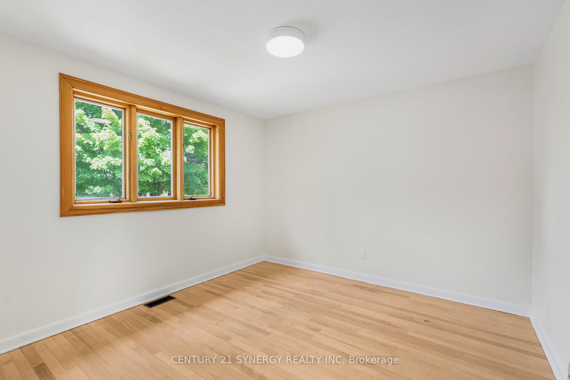 Photo 19 of 2170 Berwick Avenue, Ottawa, Bel Air Park — HOMEH