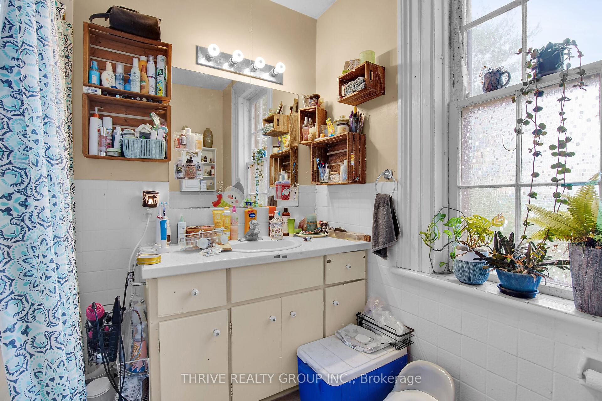Photo 8 of 20664 Heritage Road, Thames Centre, Thorndale — HOMEH