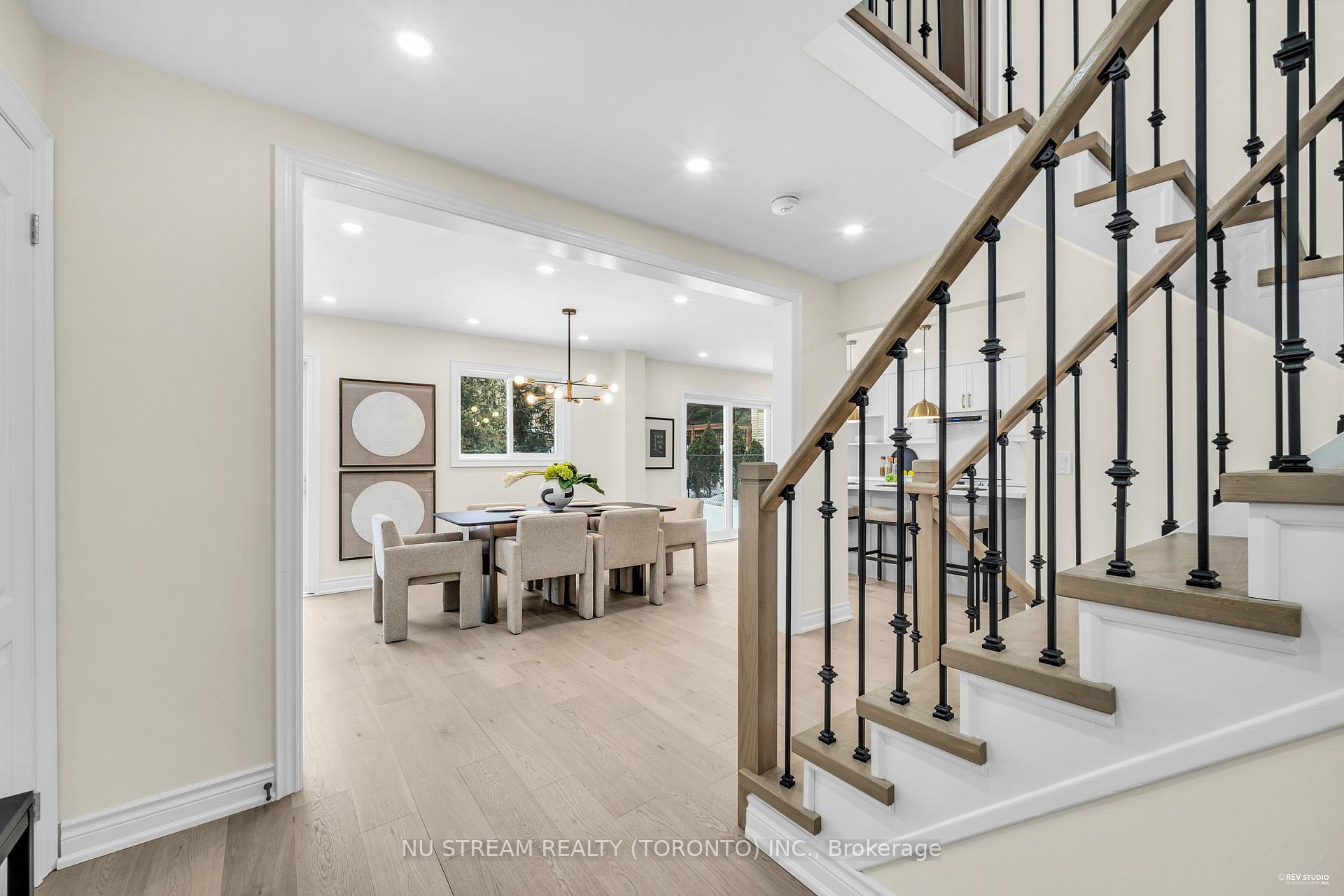 Photo 25 of 9 Liebeck Crescent, Markham, Unionville — HOMEH