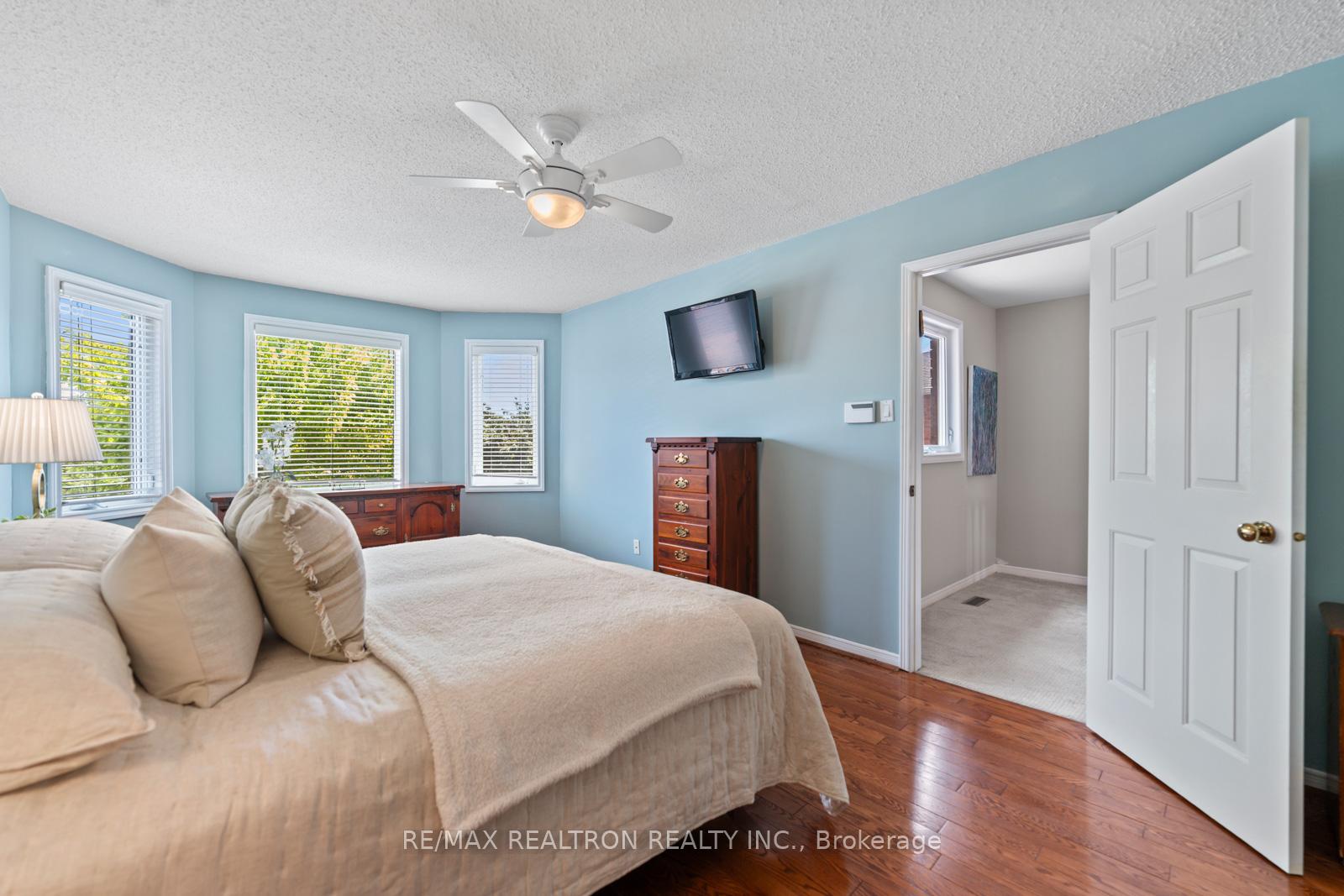 Photo 21 of 140 Millcroft Way, Vaughan, Brownridge — HOMEH