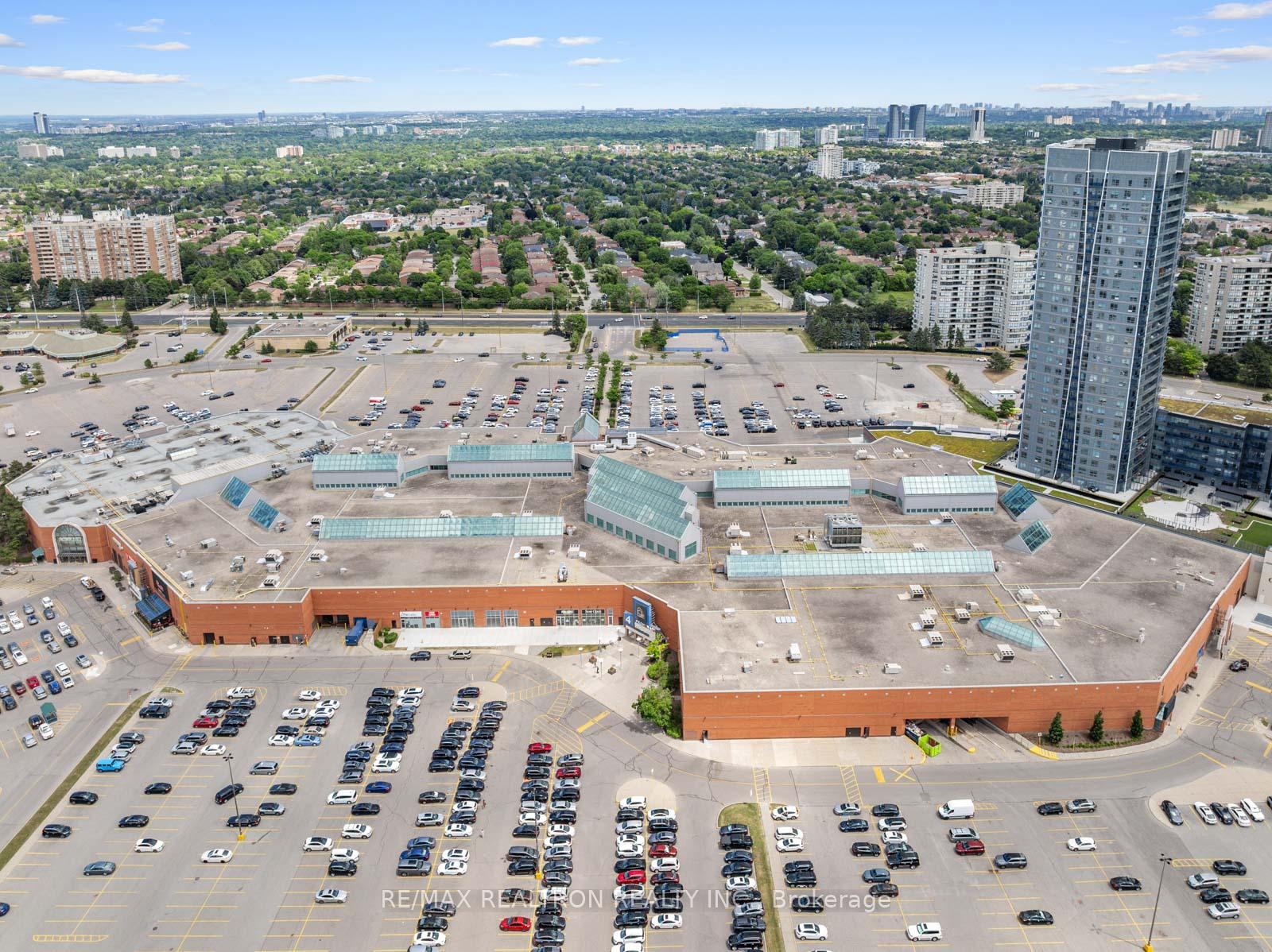 Photo 25 of 140 Millcroft Way, Vaughan, Brownridge — HOMEH