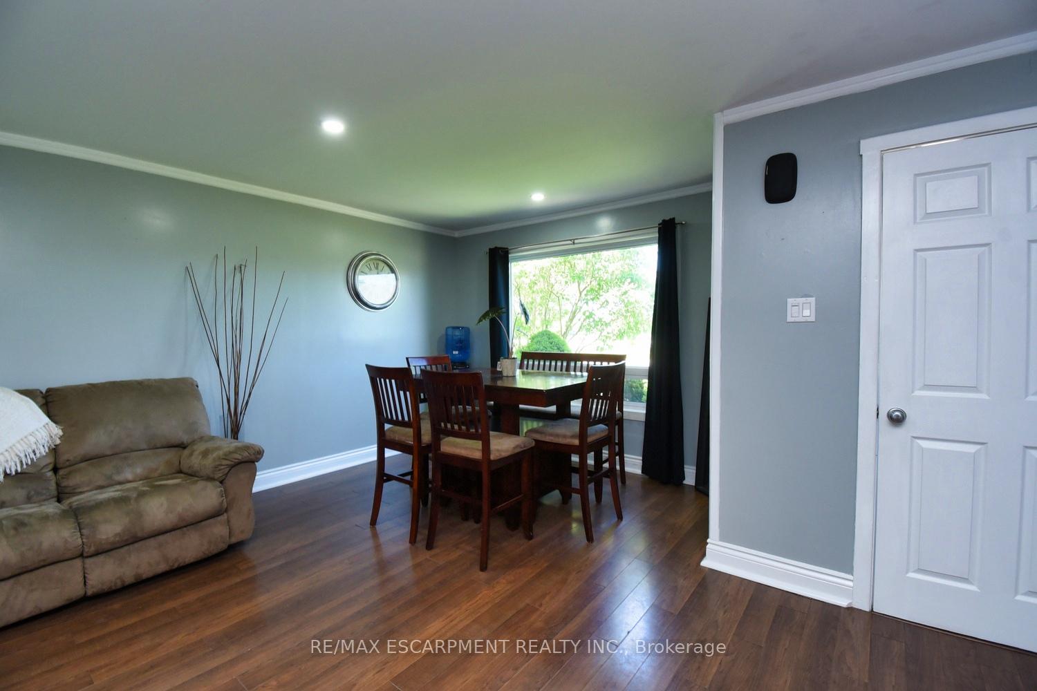 Photo 7 of 3674 Campden Road, Lincoln, Lincoln Lake — HOMEH