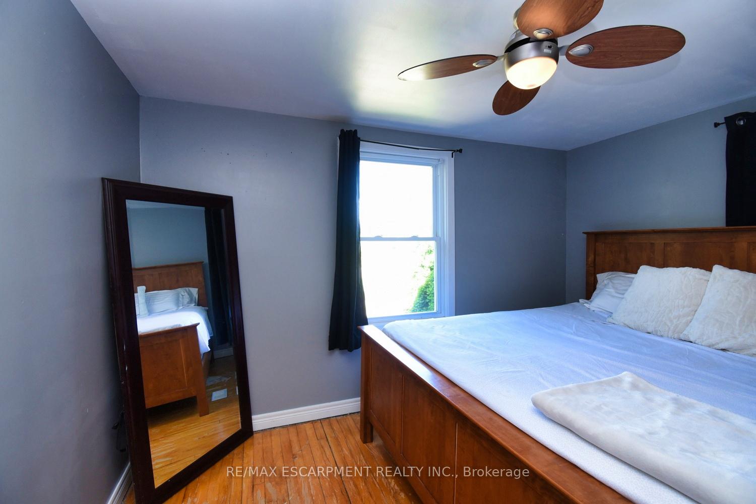 Photo 8 of 3674 Campden Road, Lincoln, Lincoln Lake — HOMEH
