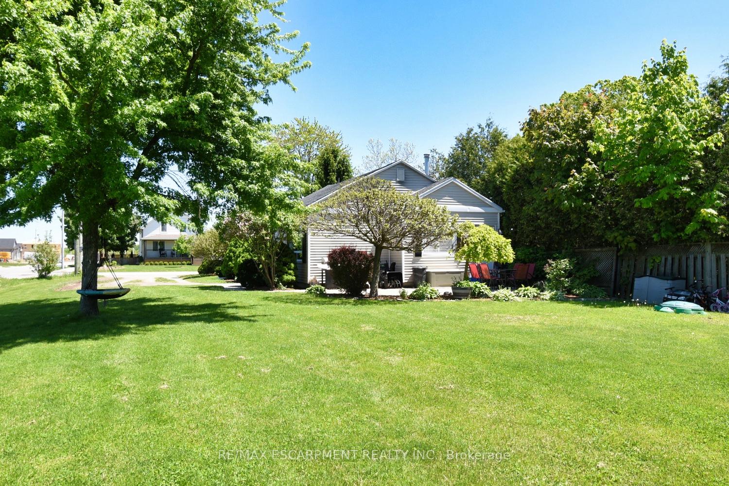 Photo 31 of 3674 Campden Road, Lincoln, Lincoln Lake — HOMEH