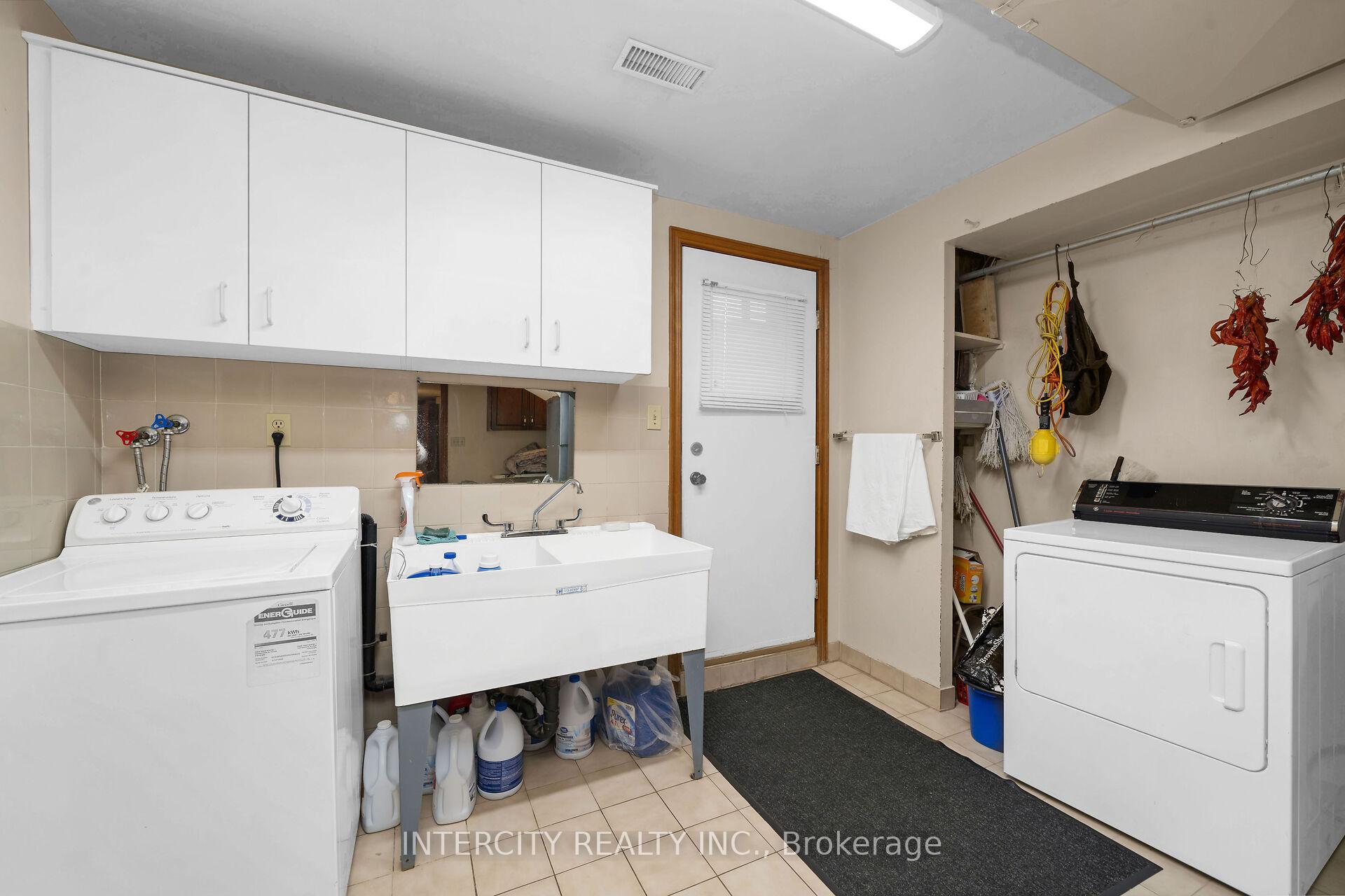 Photo 31 of 153 Jeanne Drive, Vaughan, East Woodbridge — HOMEH